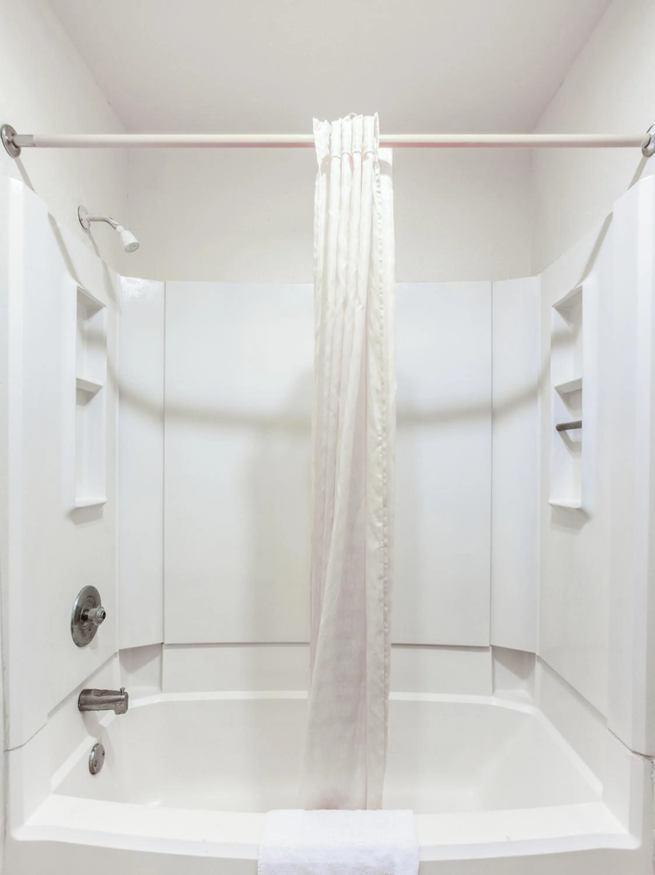 Bathroom in OYO Hotel San Antonio East