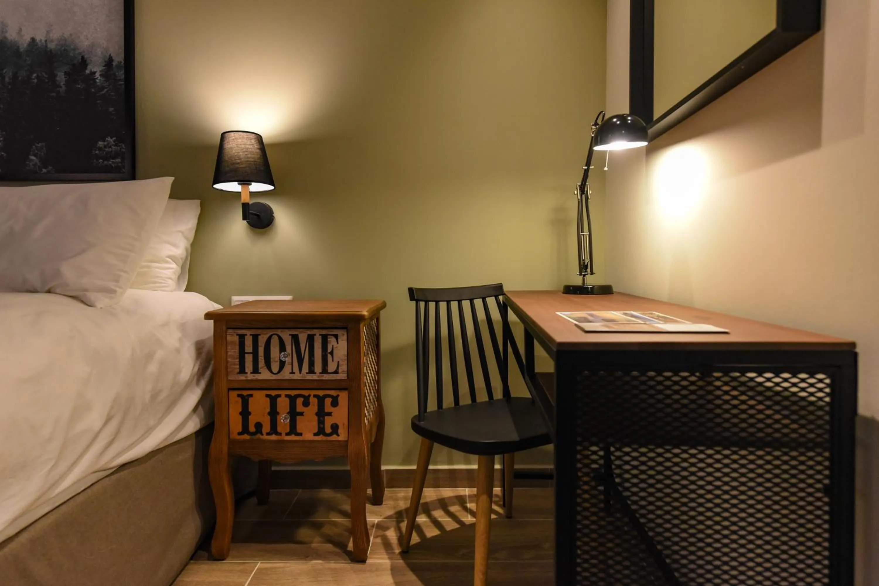 Bedroom, Bed in City Cottage - Kalamata Villas