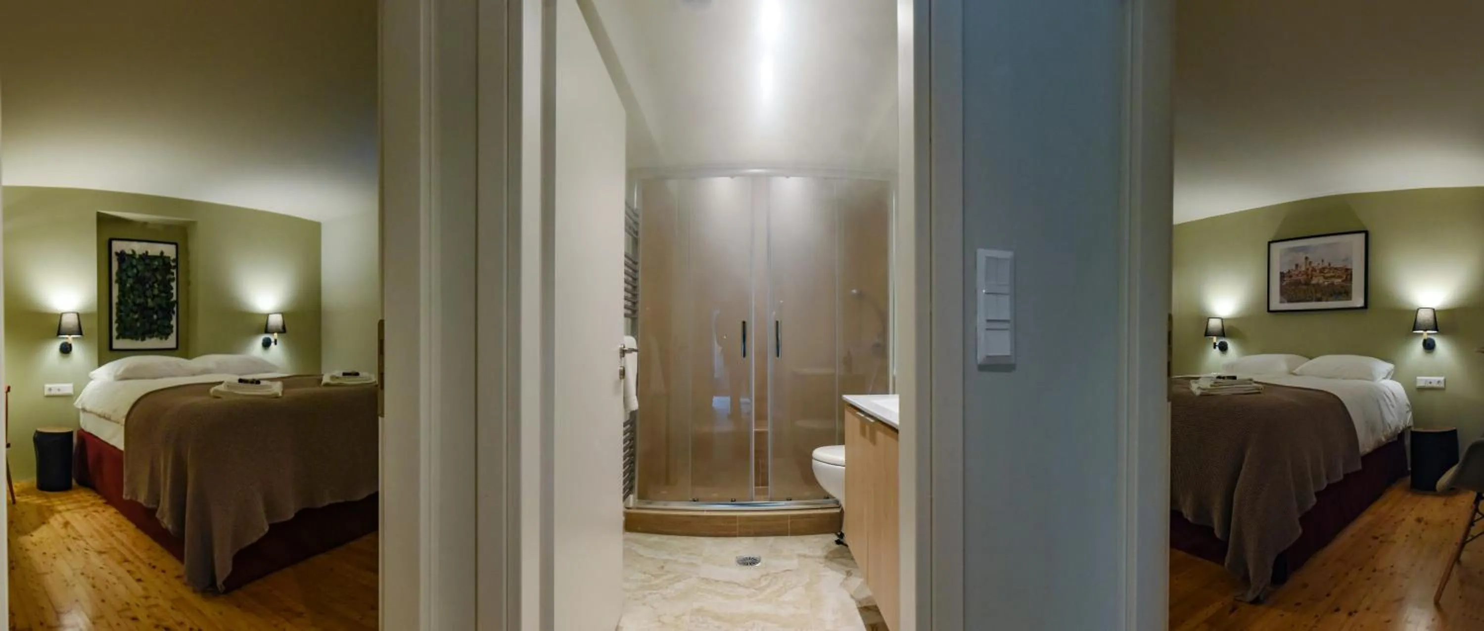 Shower, Bed in City Cottage - Kalamata Villas