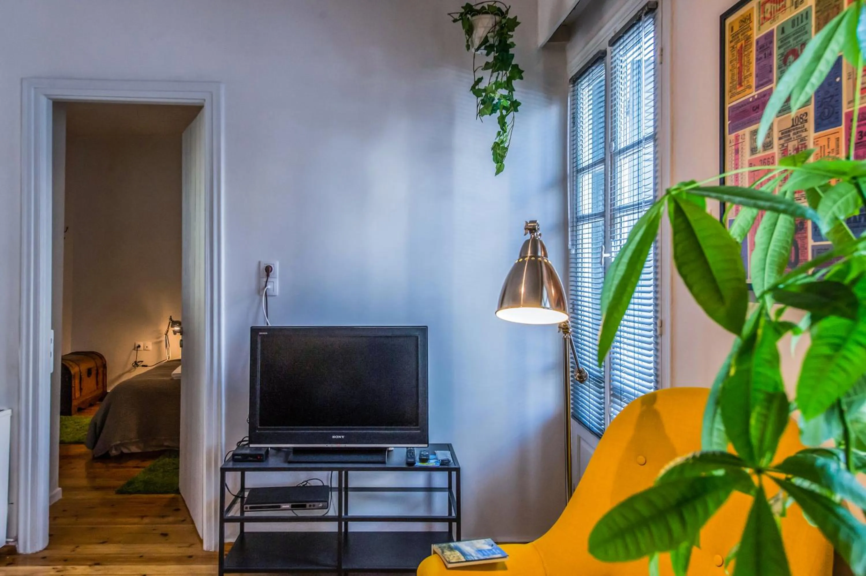 TV and multimedia in City Cottage - Kalamata Villas