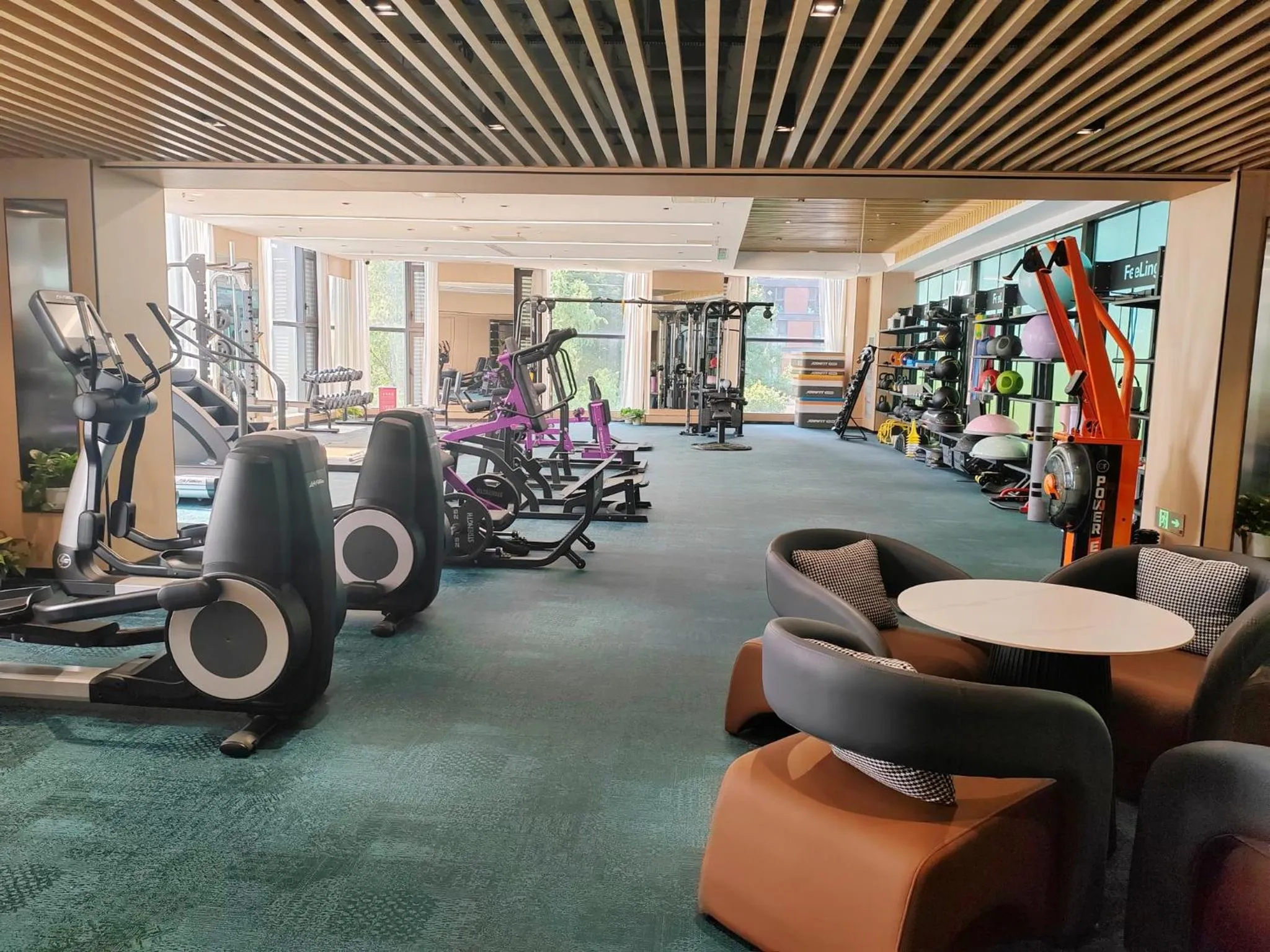 Fitness centre/facilities in Holiday Inn Express Beijing Huacai by IHG
