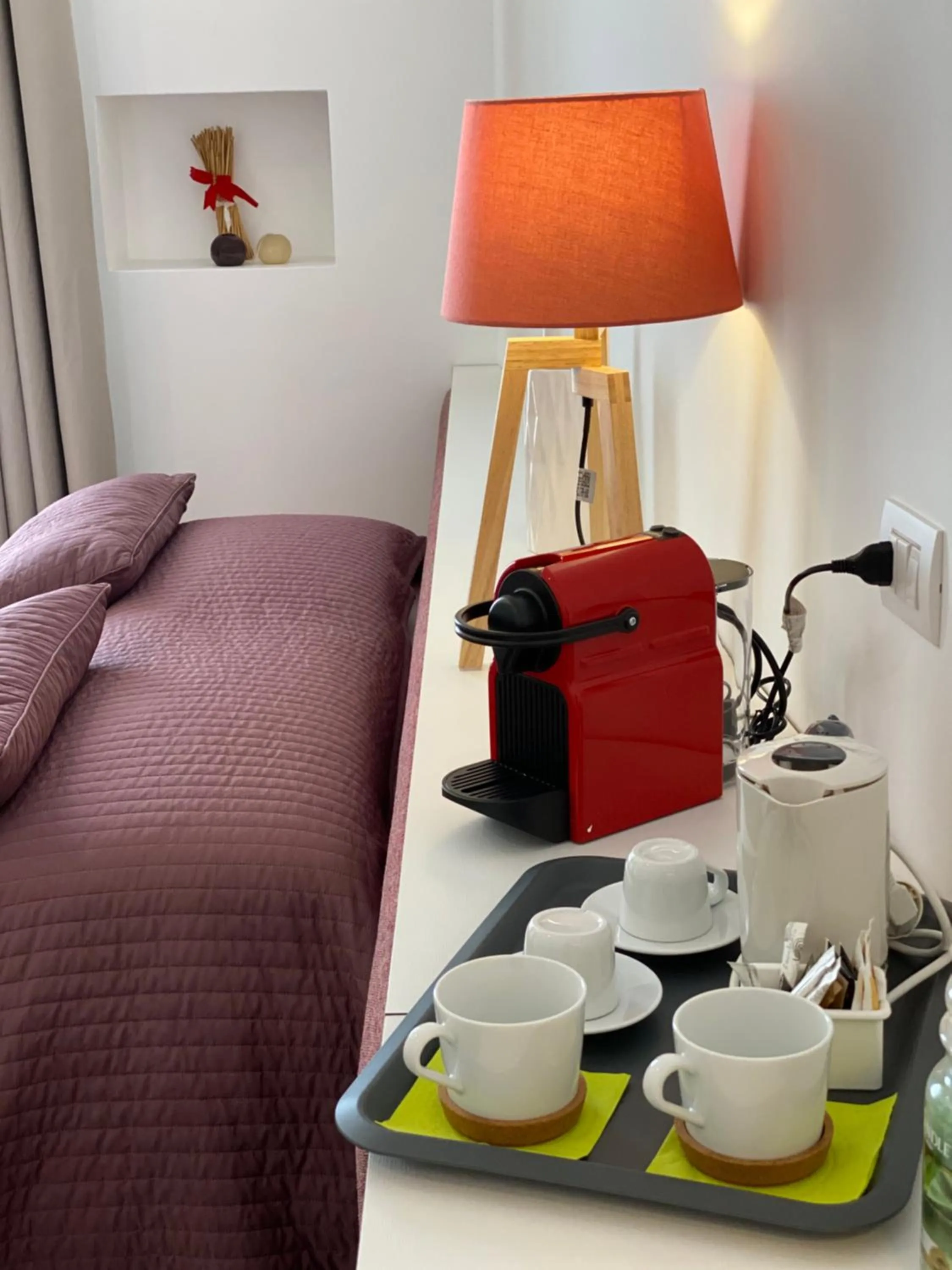 Coffee/tea facilities, Bed in Essence