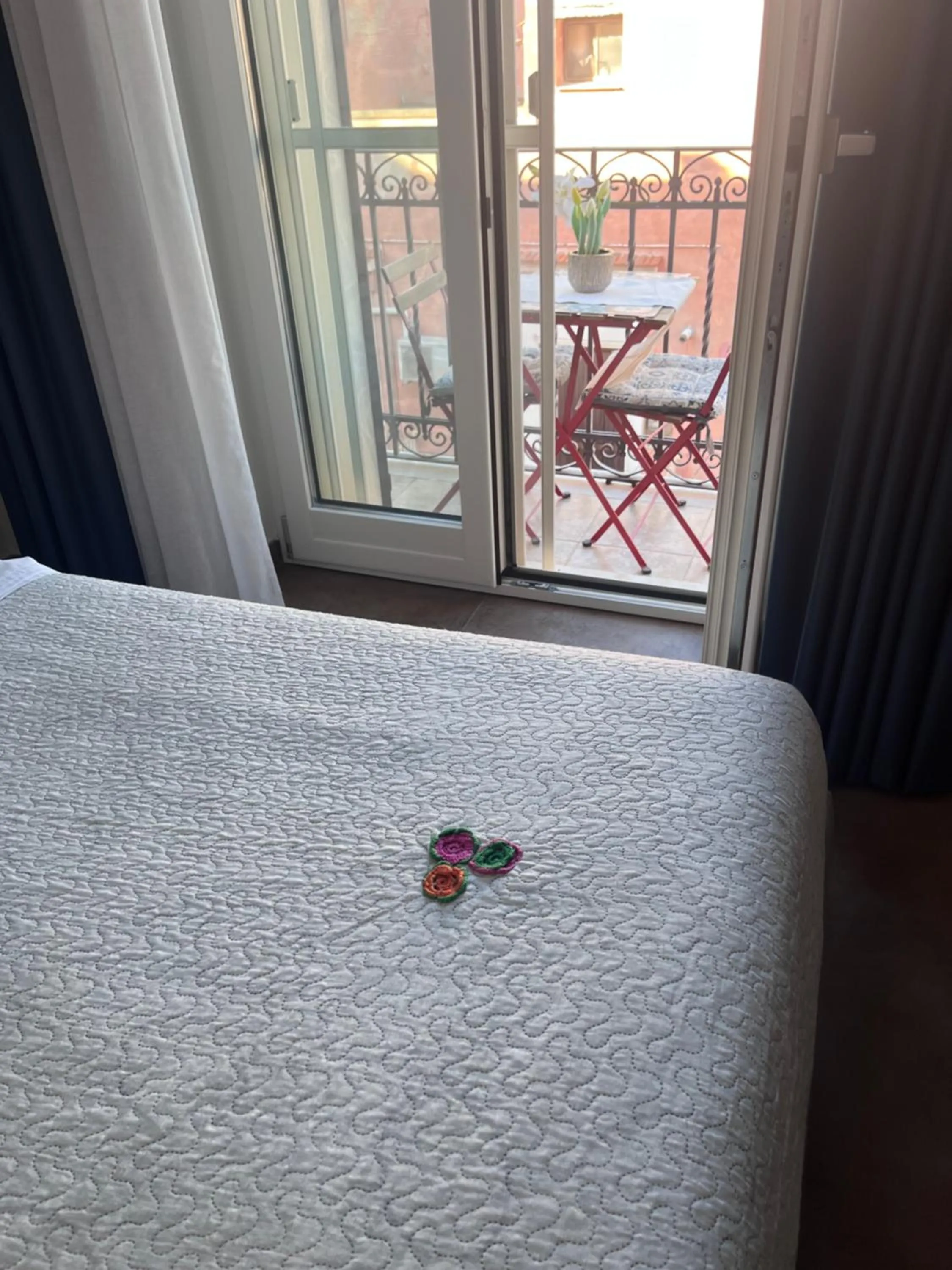 View (from property/room), Bed in Essence