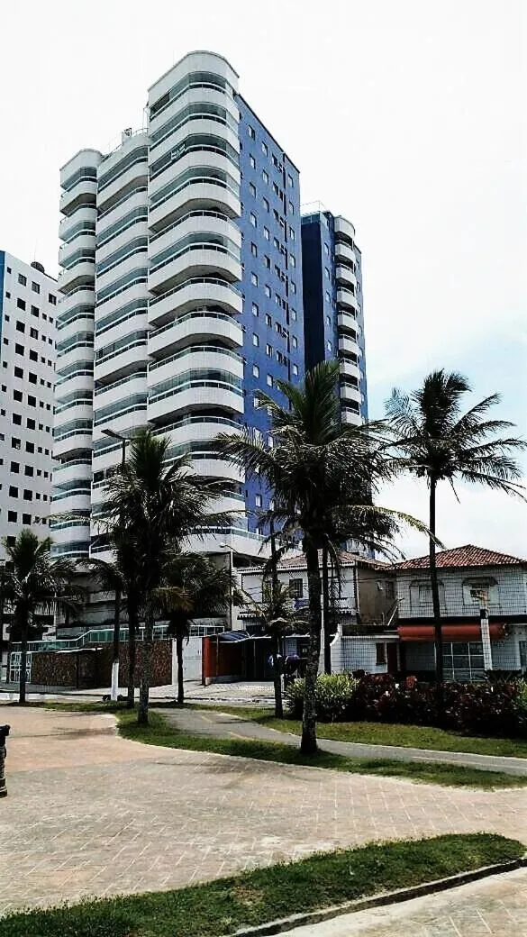 Property building in Apartamento Portal do Sol