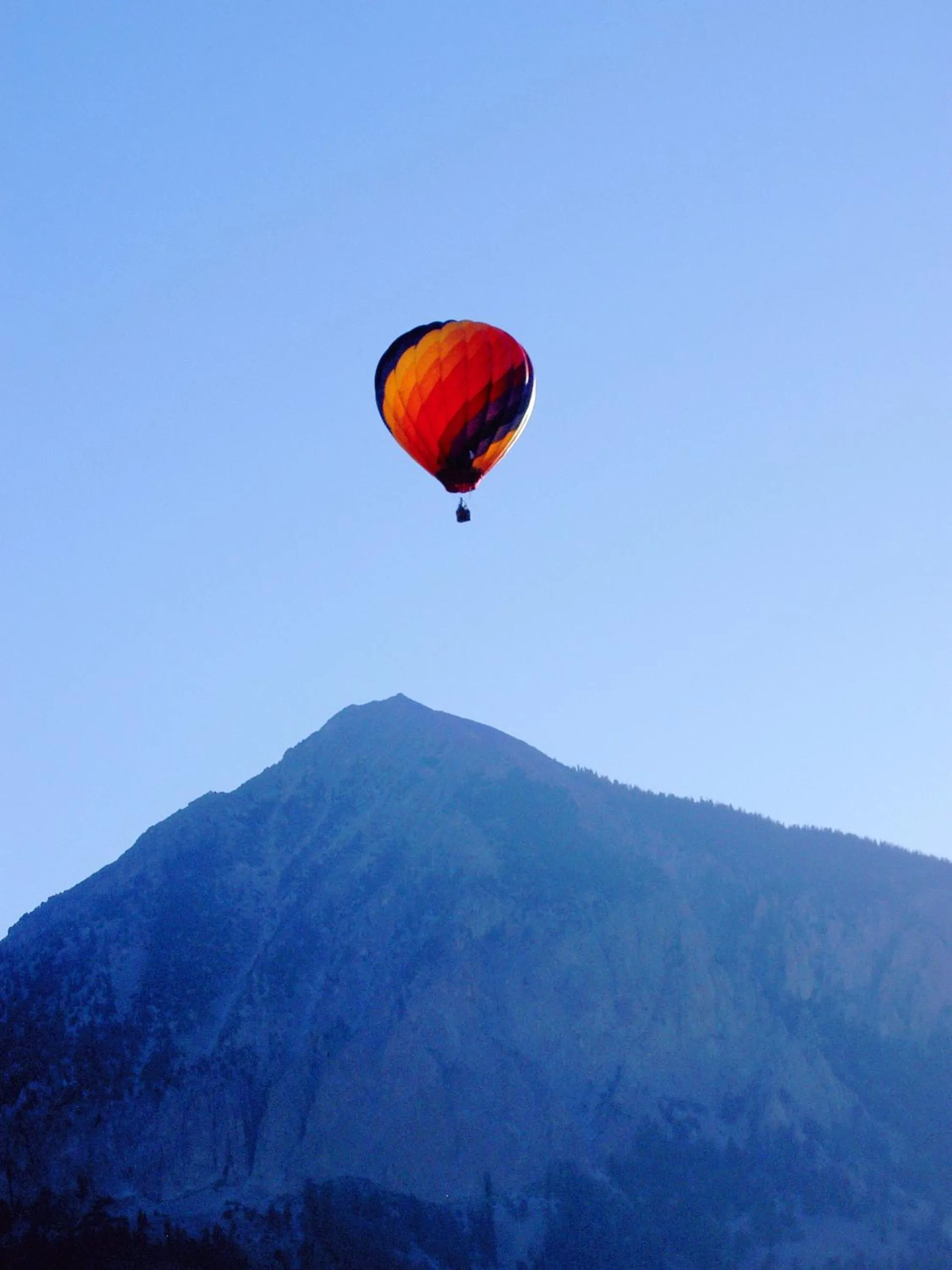 Mountain view in Purple Mountain Bed & Breakfast & Spa