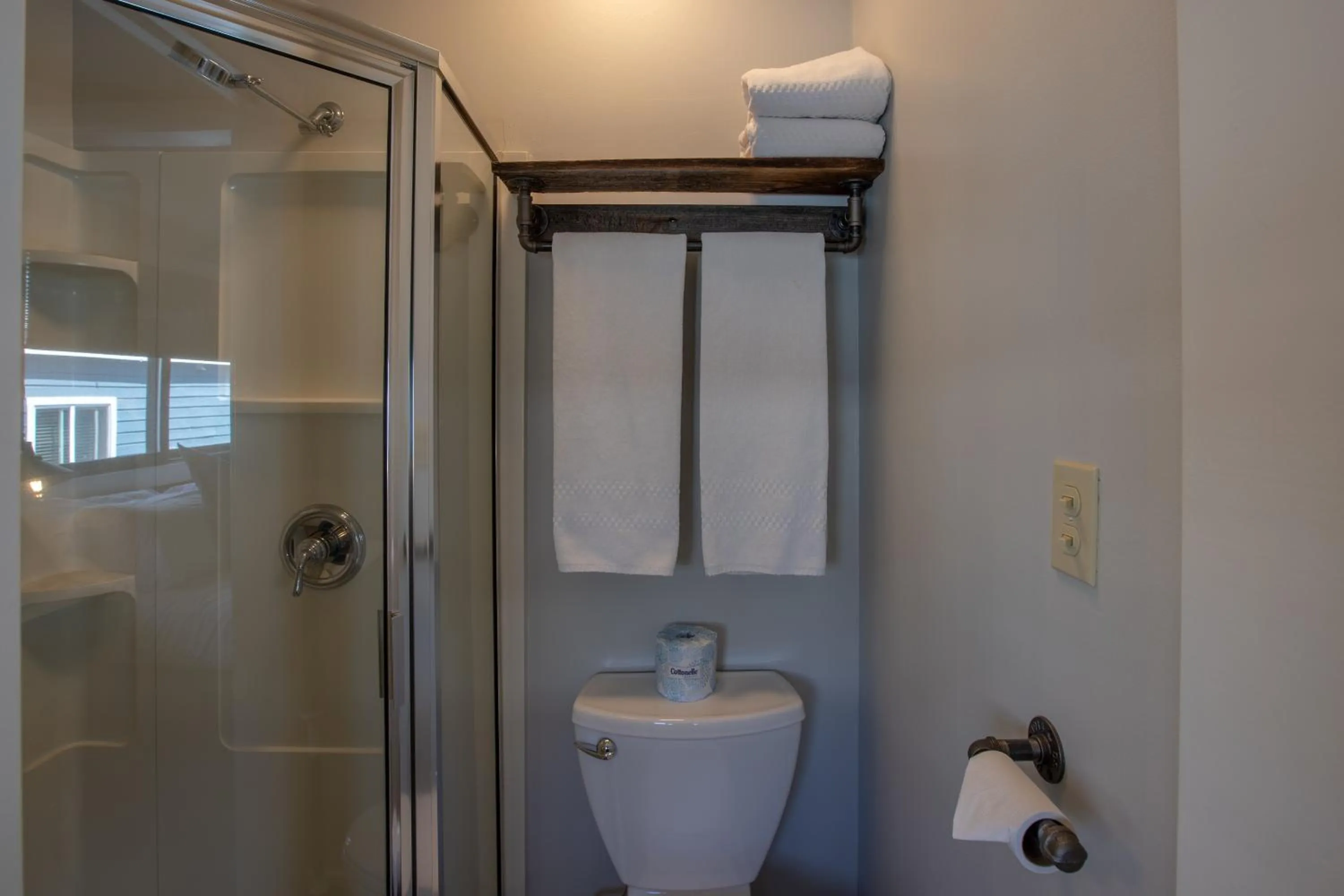 Bathroom in Purple Mountain Bed & Breakfast & Spa