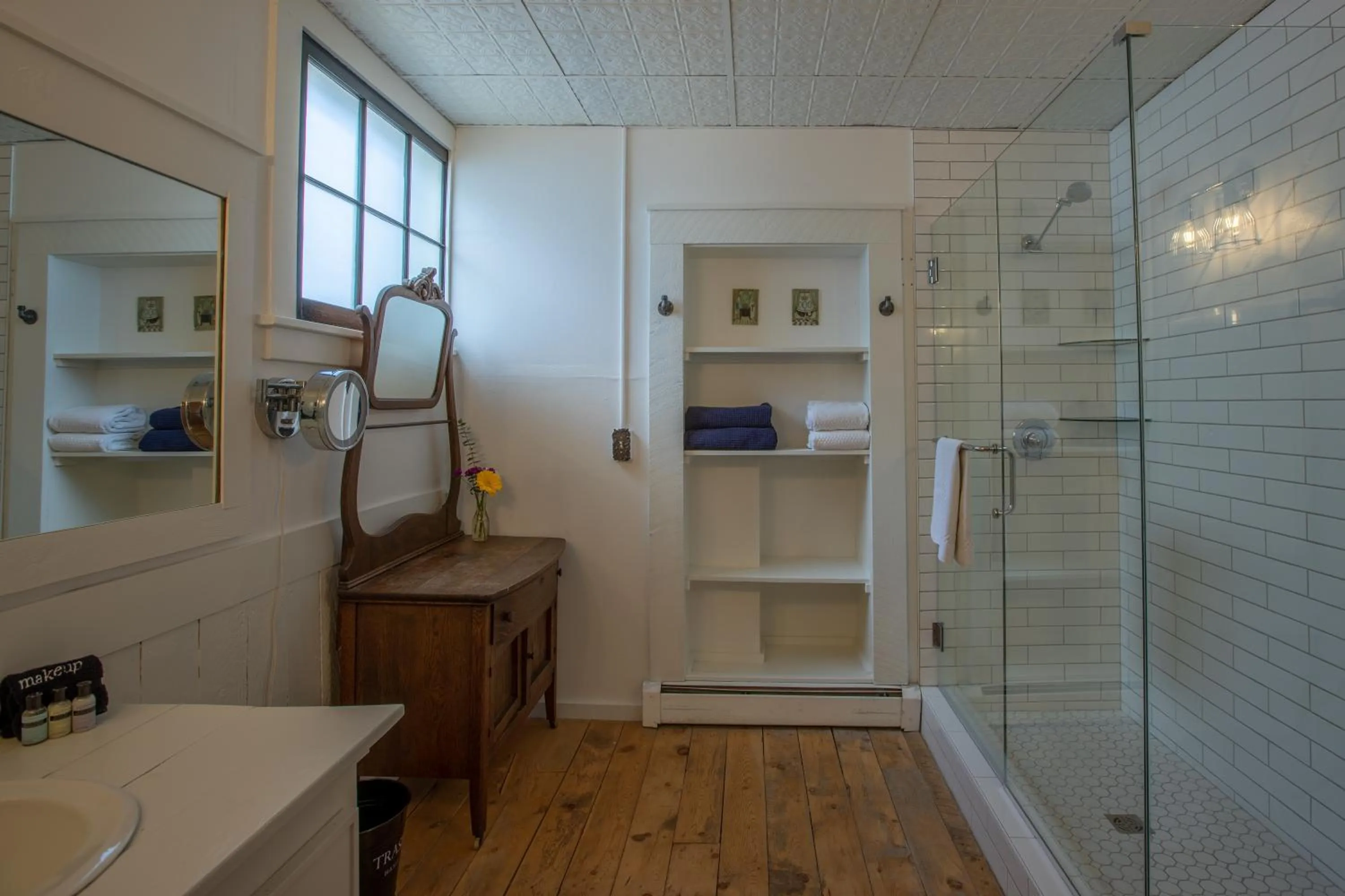 Bathroom in Purple Mountain Bed & Breakfast & Spa