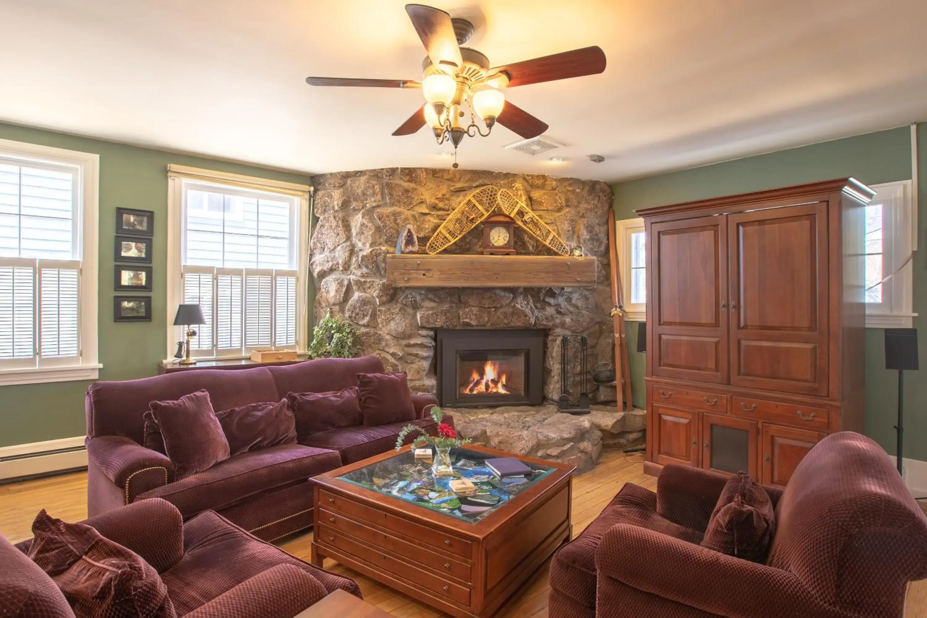 Purple Mountain Bed & Breakfast & Spa Purple Mountain Bed & Breakfast & Spa