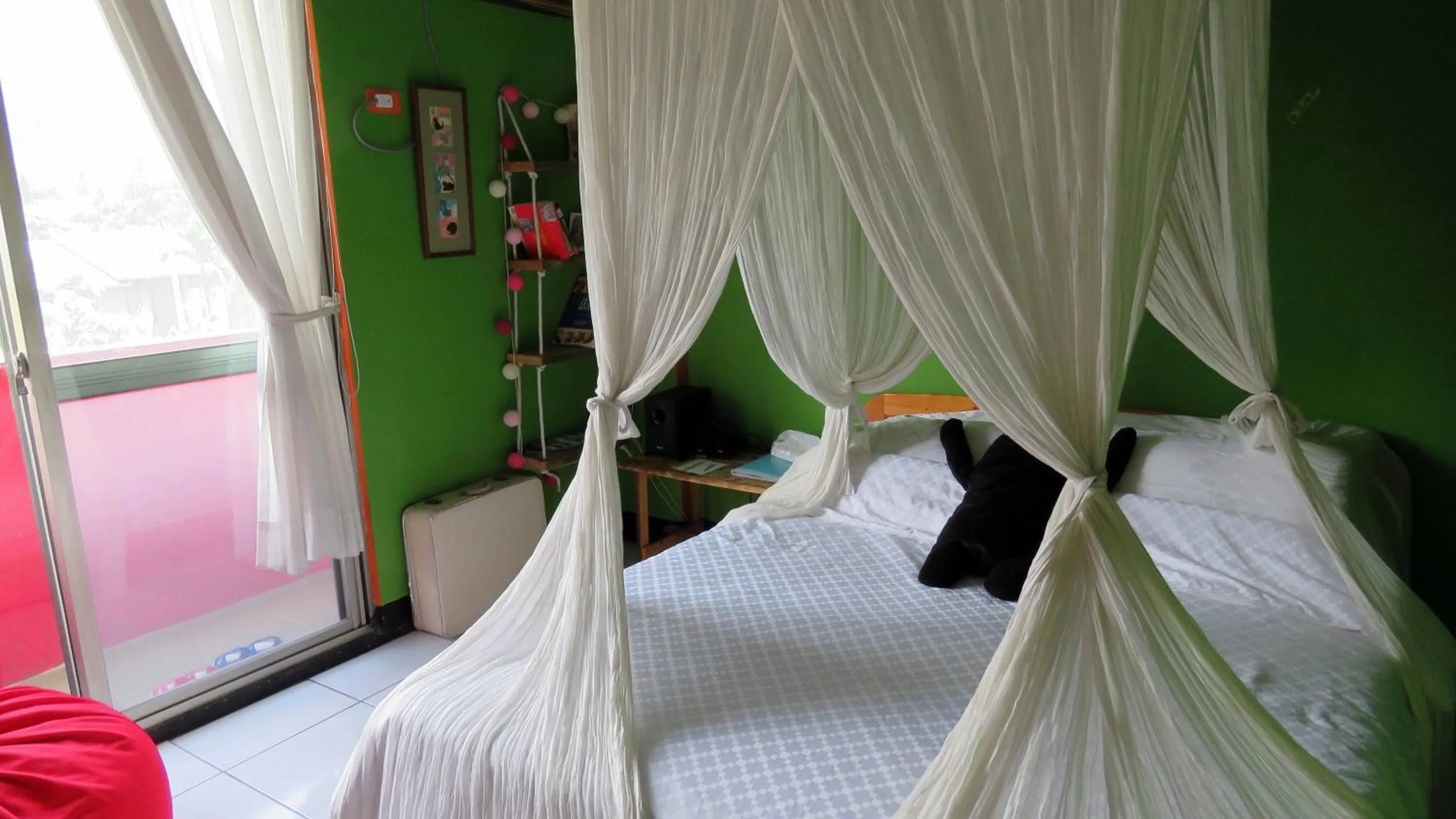 Bedroom, Bed in Dulan Groundnut Backpacker Hostel