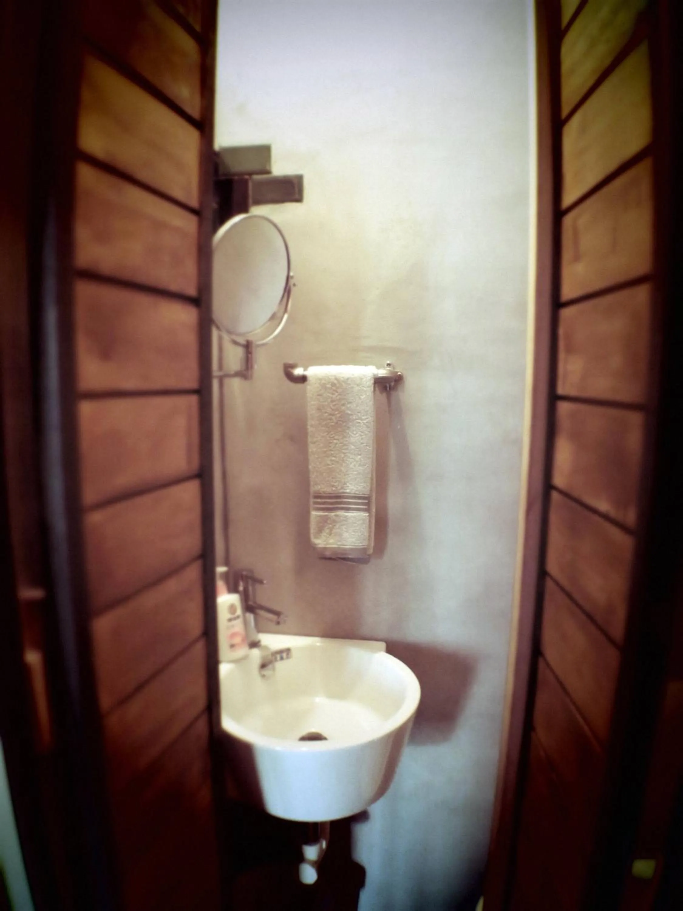 Toilet in Dulan Groundnut Backpacker Hostel