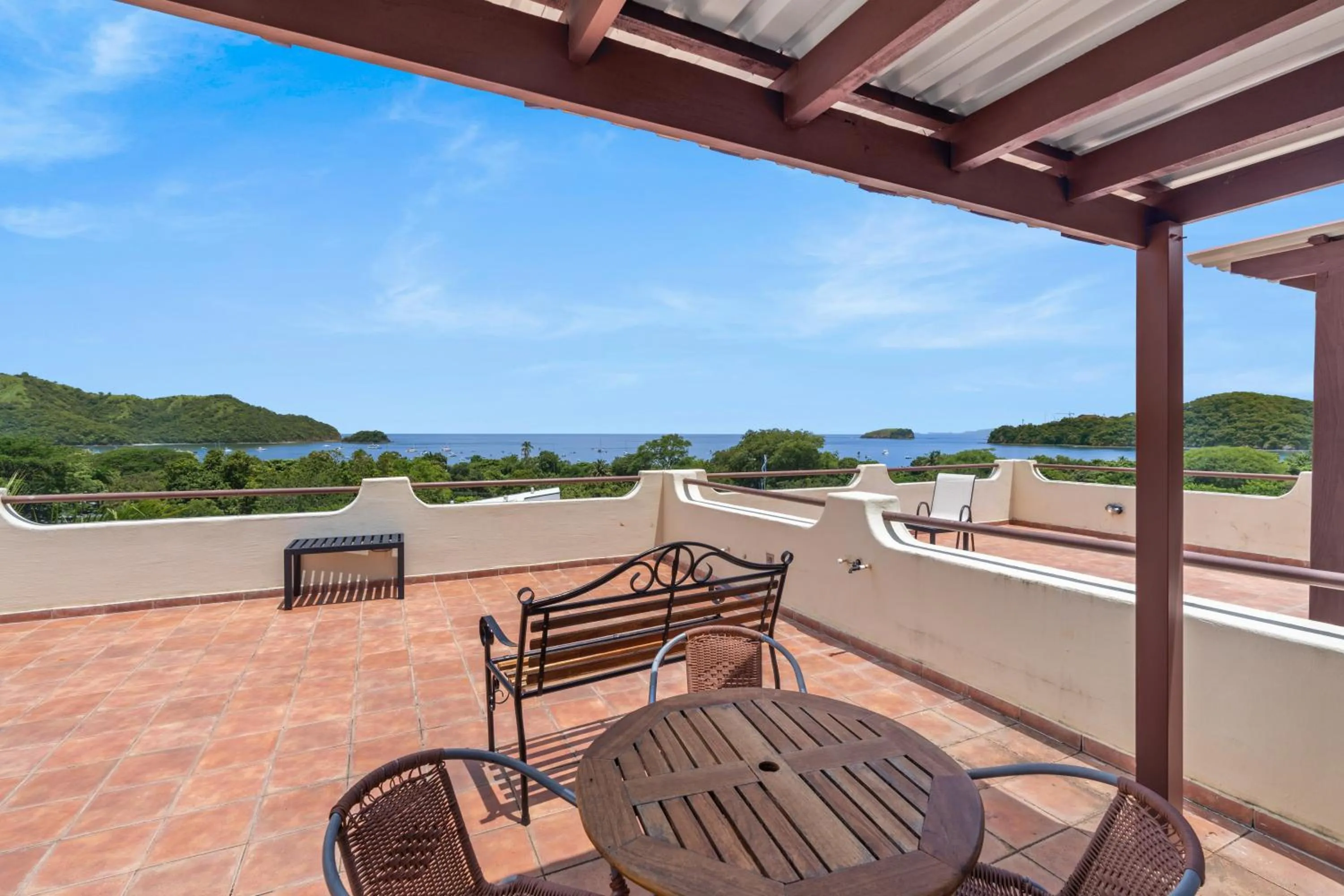 Balcony/Terrace in Tropical Gardens Suites and Apartments
