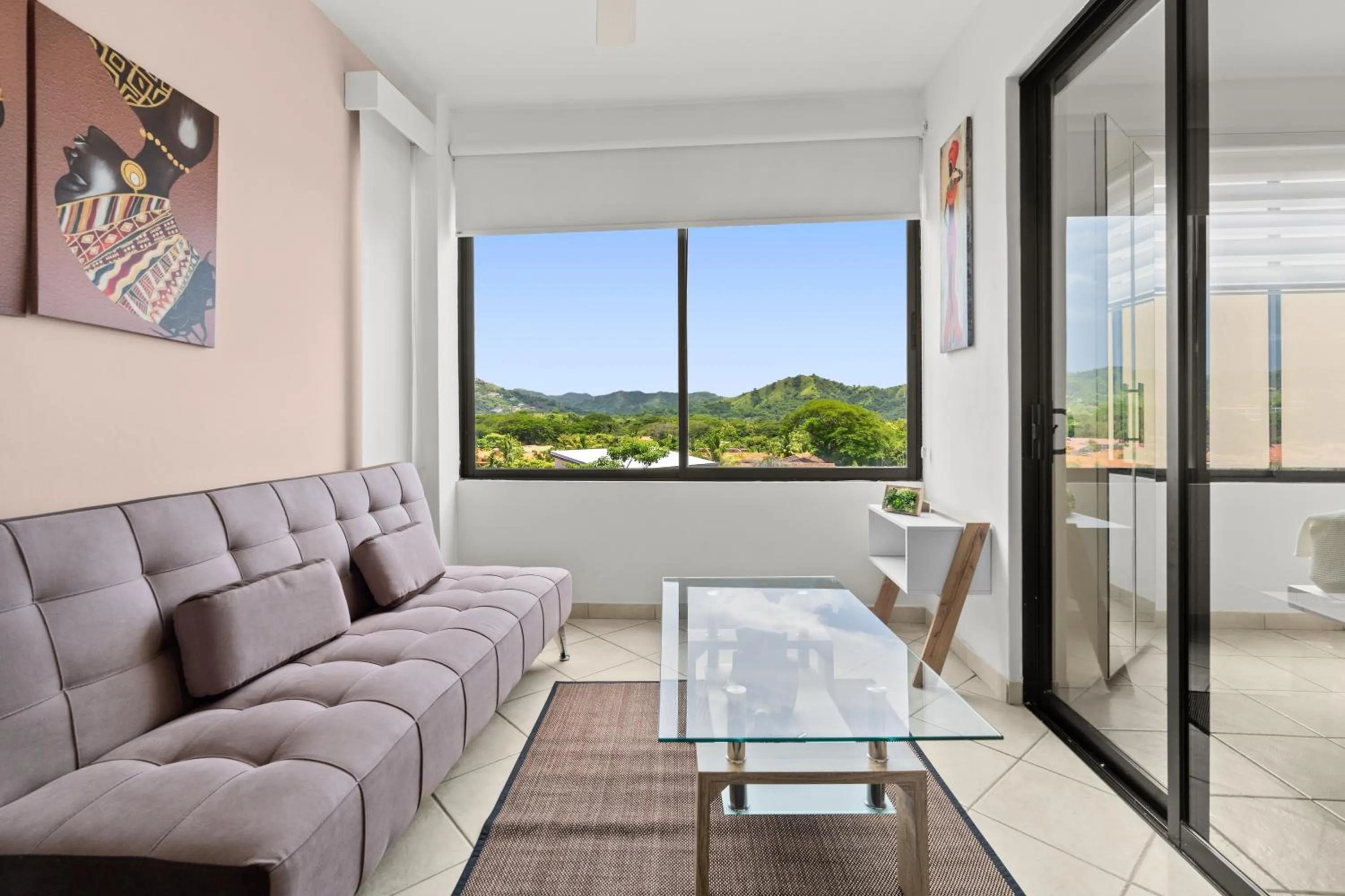 Living room in Tropical Gardens Suites and Apartments