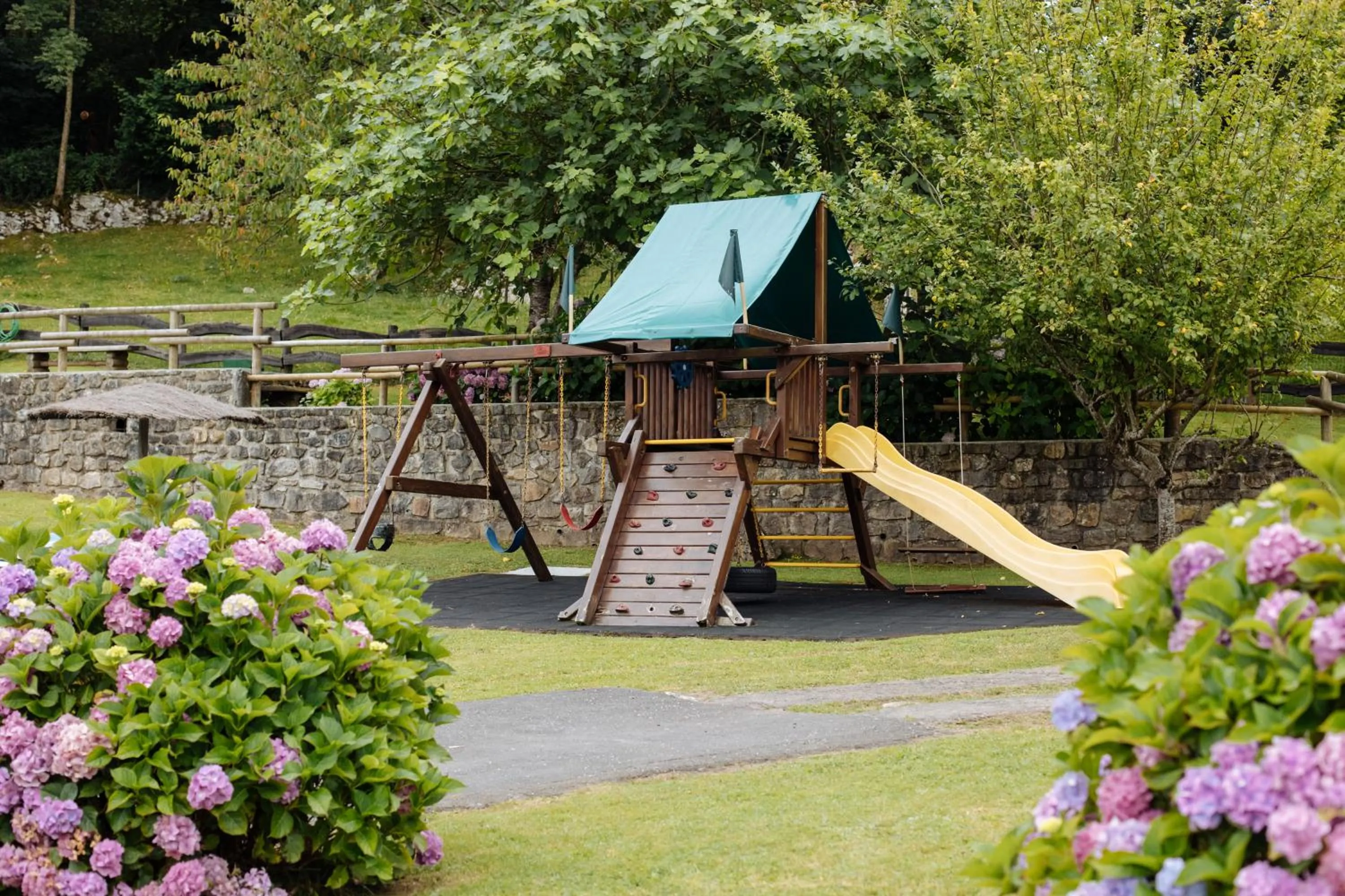 Children play ground in Hotel & Spa Villa de Mestas
