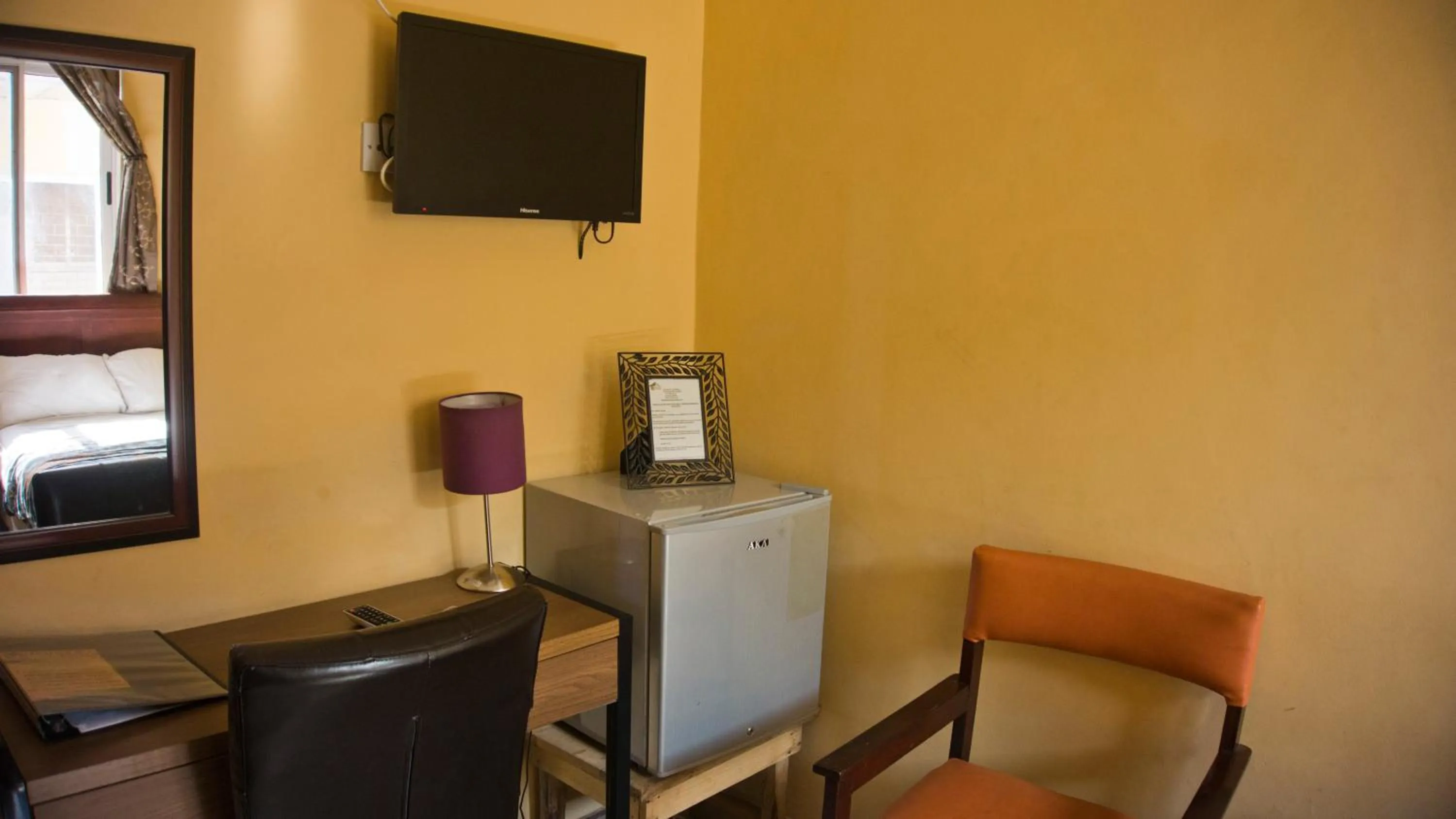 TV and multimedia in Jesiwa B's Little Palace