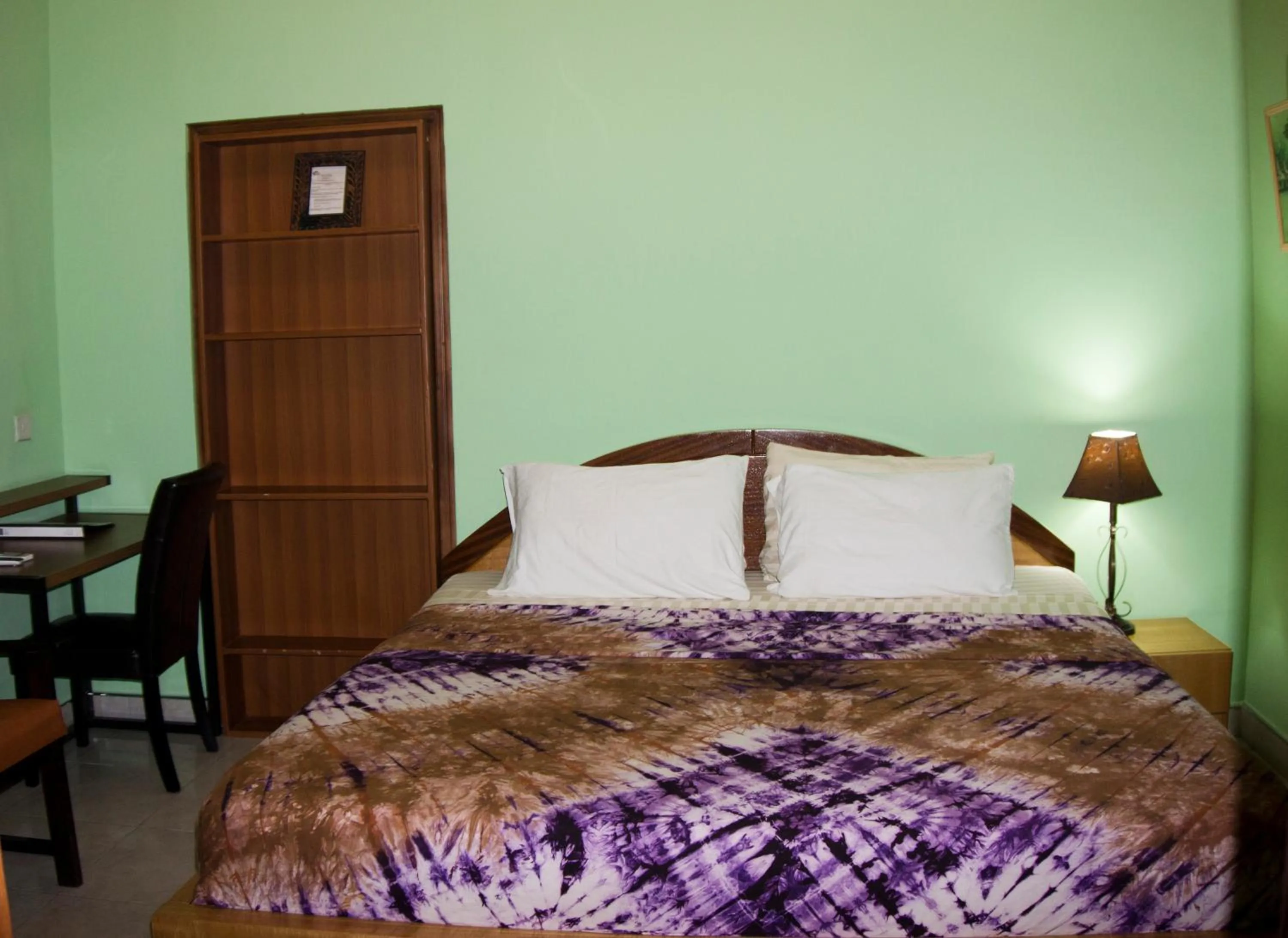 Bed in Jesiwa B's Little Palace