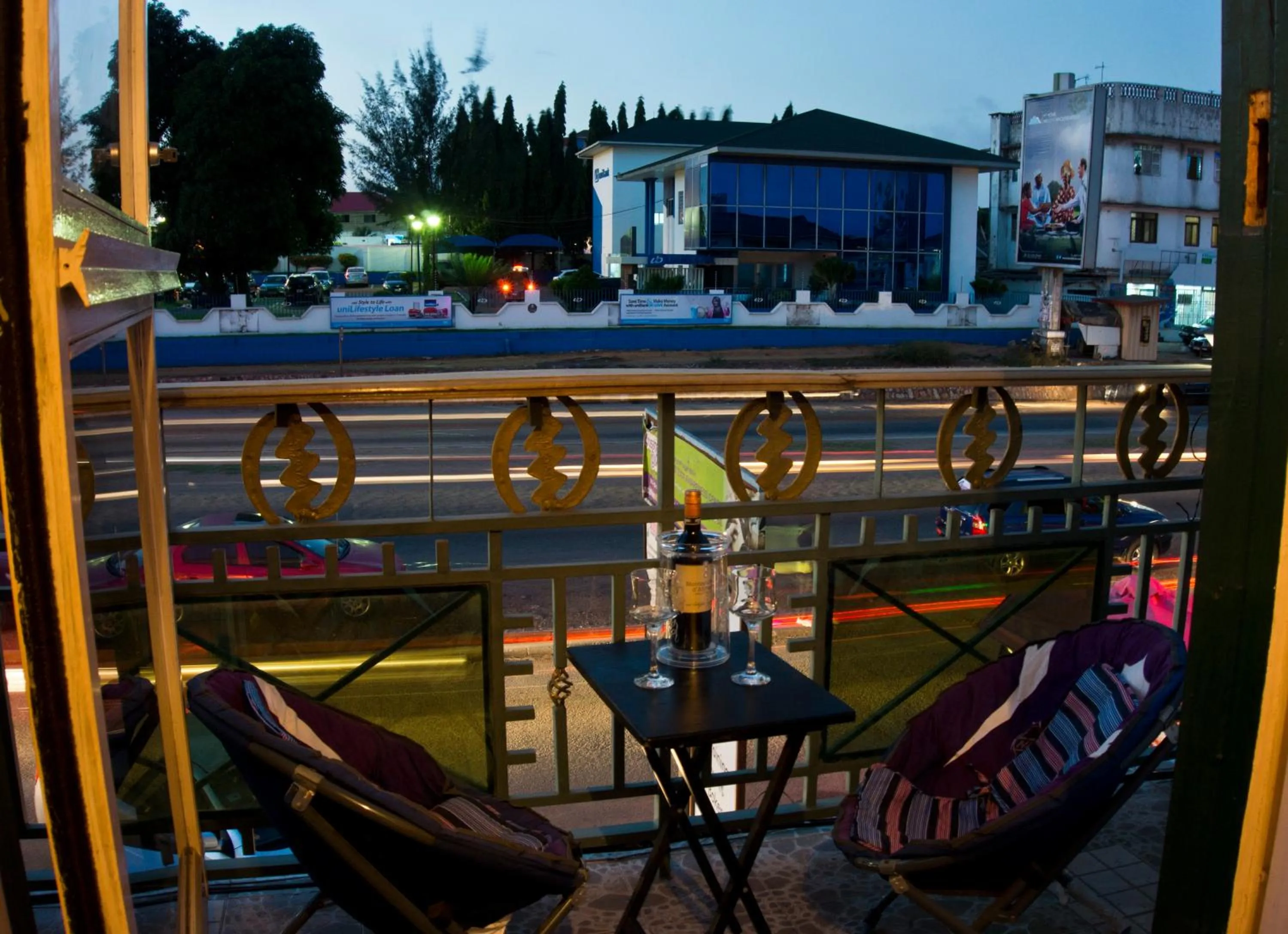 Area and facilities in Jesiwa B's Little Palace