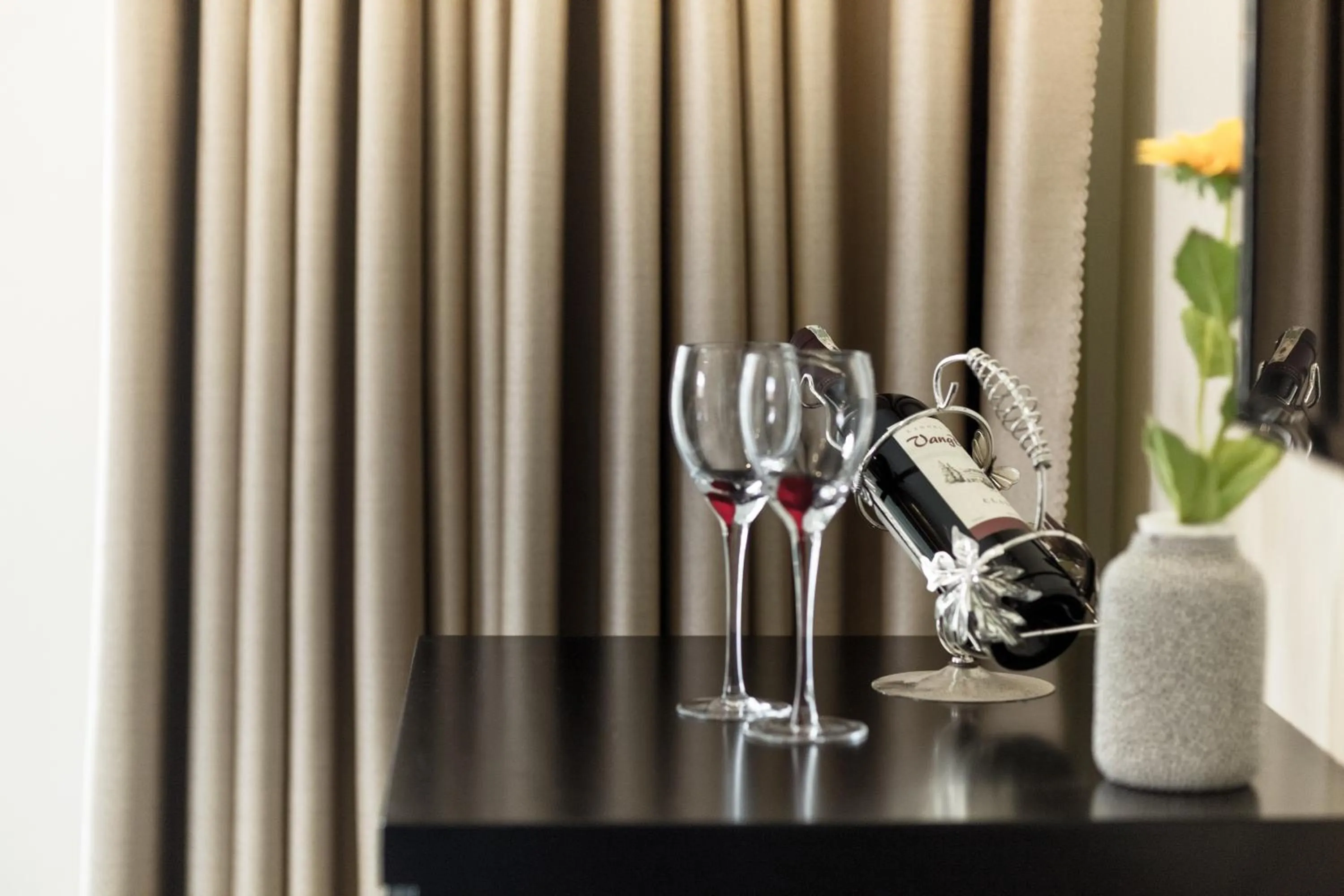 Coffee/tea facilities in Halong Seoul Hotel