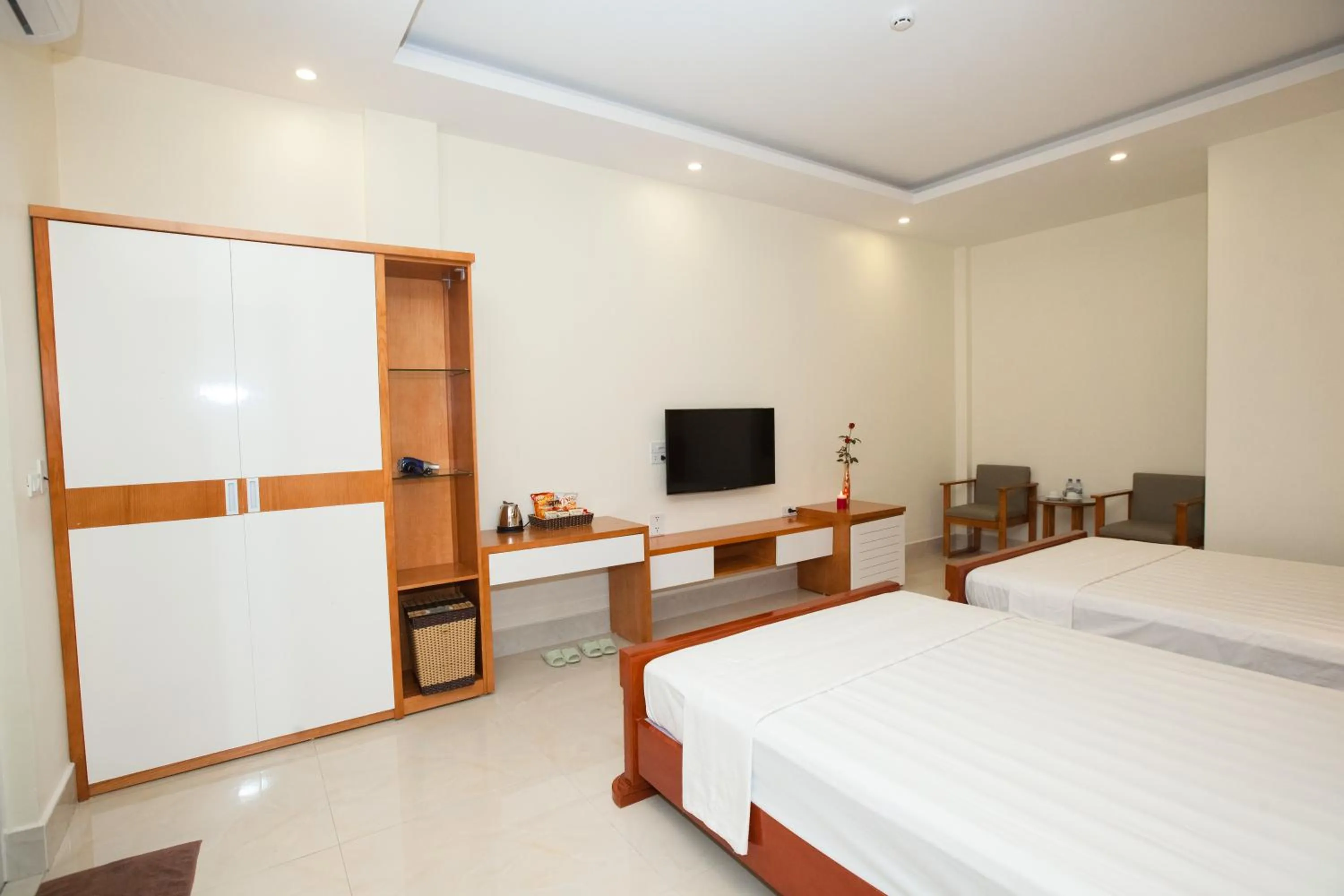 Bed in Halong Seoul Hotel