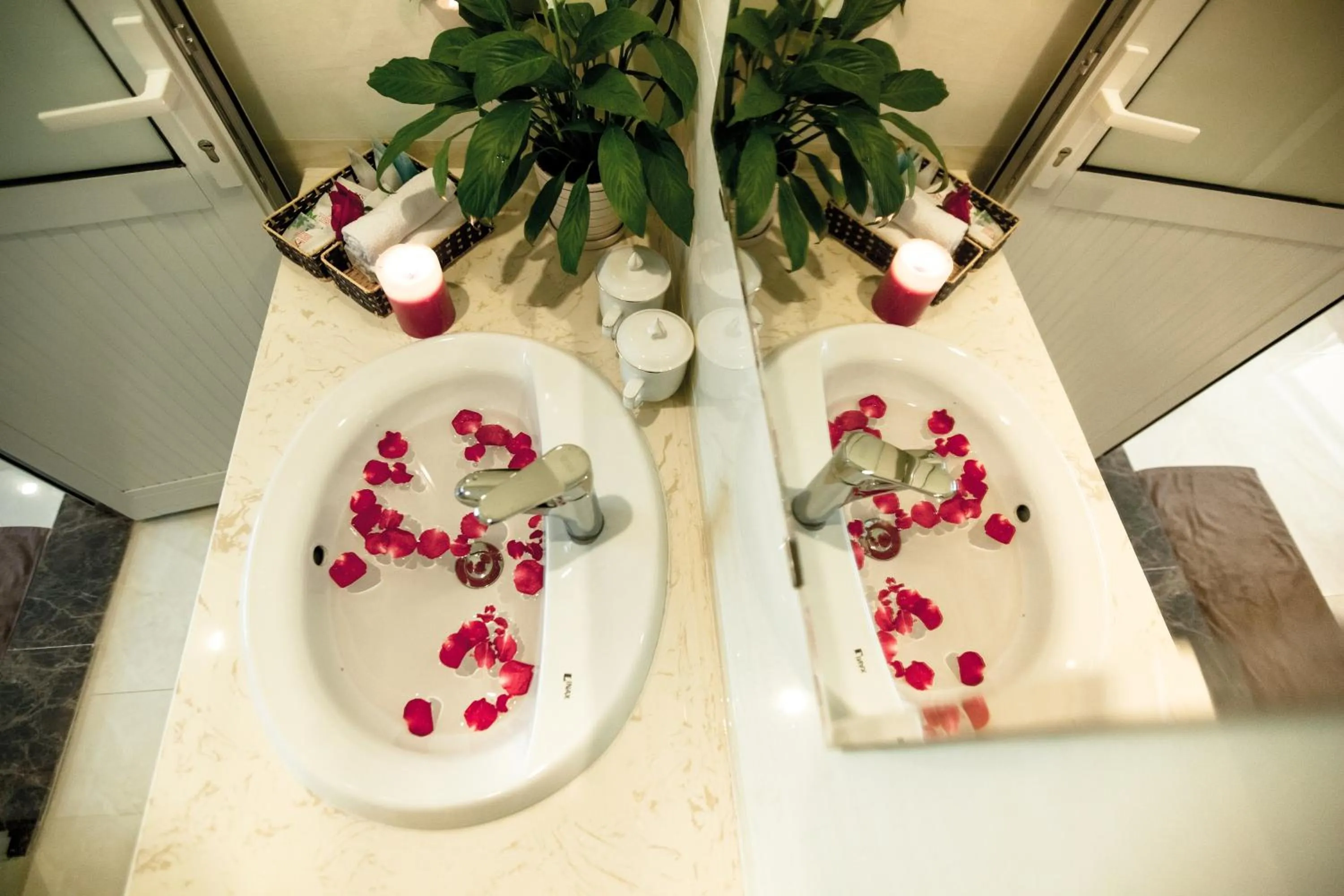 Bathroom in Halong Seoul Hotel