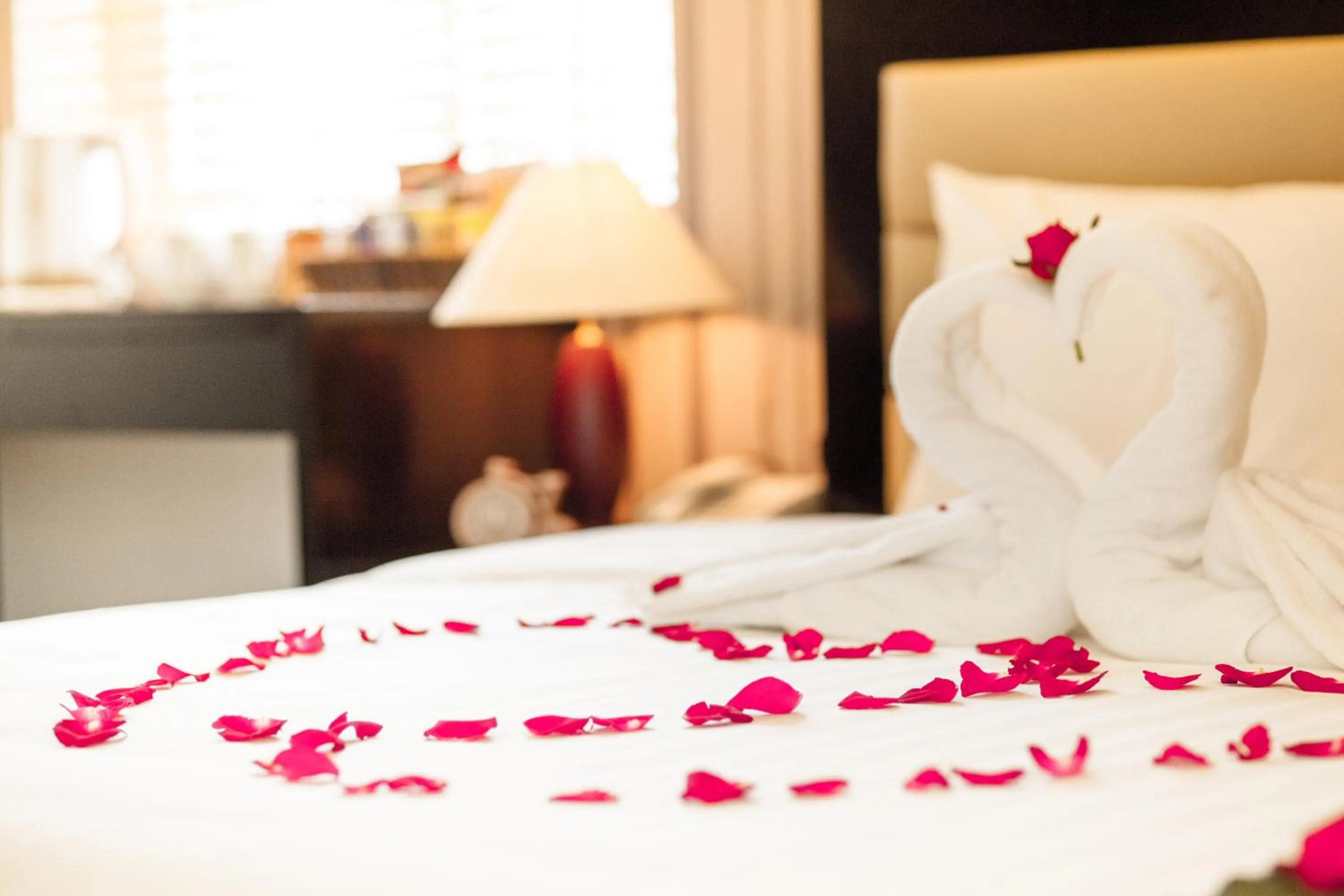 Bedroom, Bed in Halong Seoul Hotel