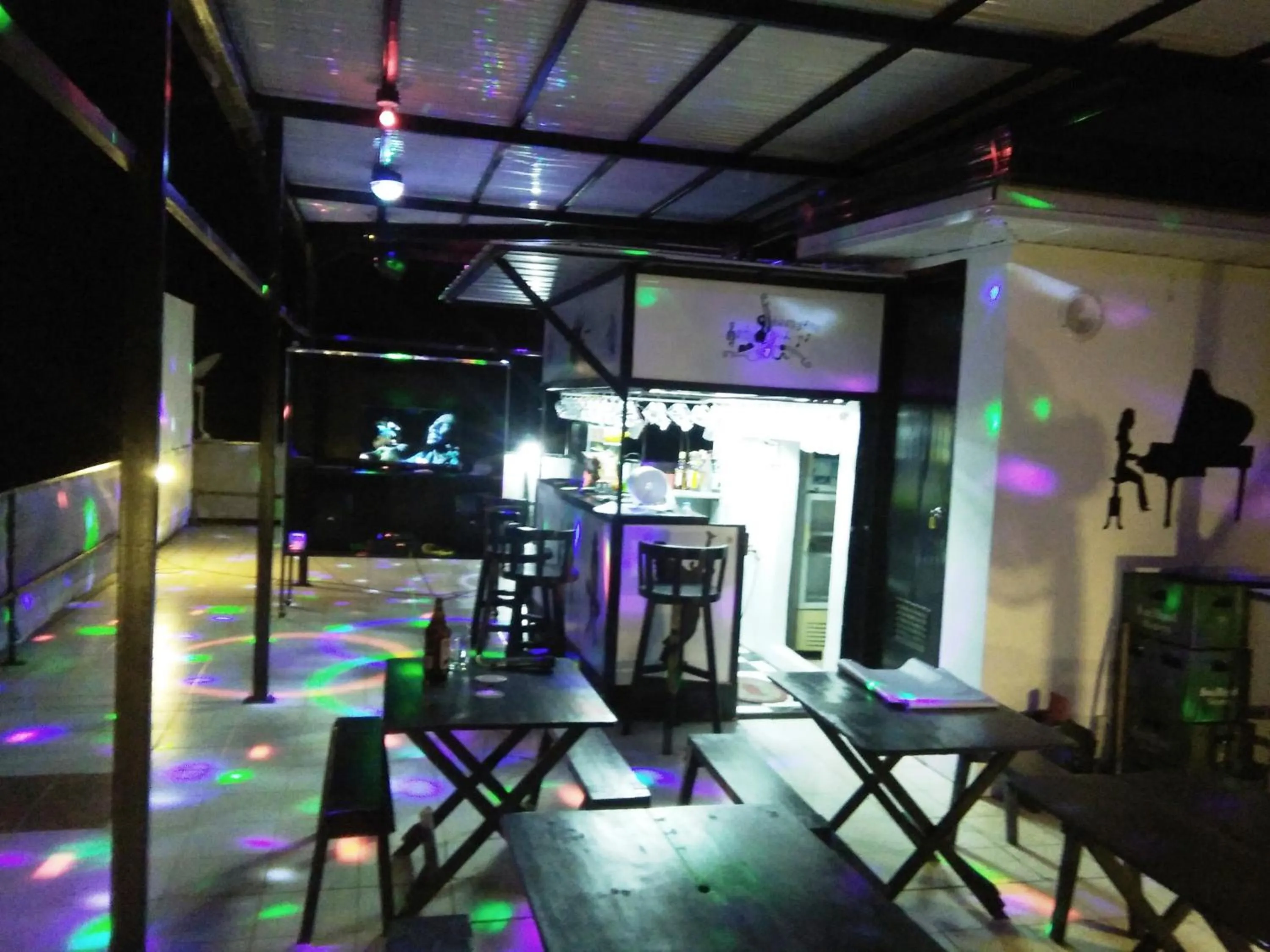 Karaoke in RedDoorz @ Western Highway Lodge Hotel