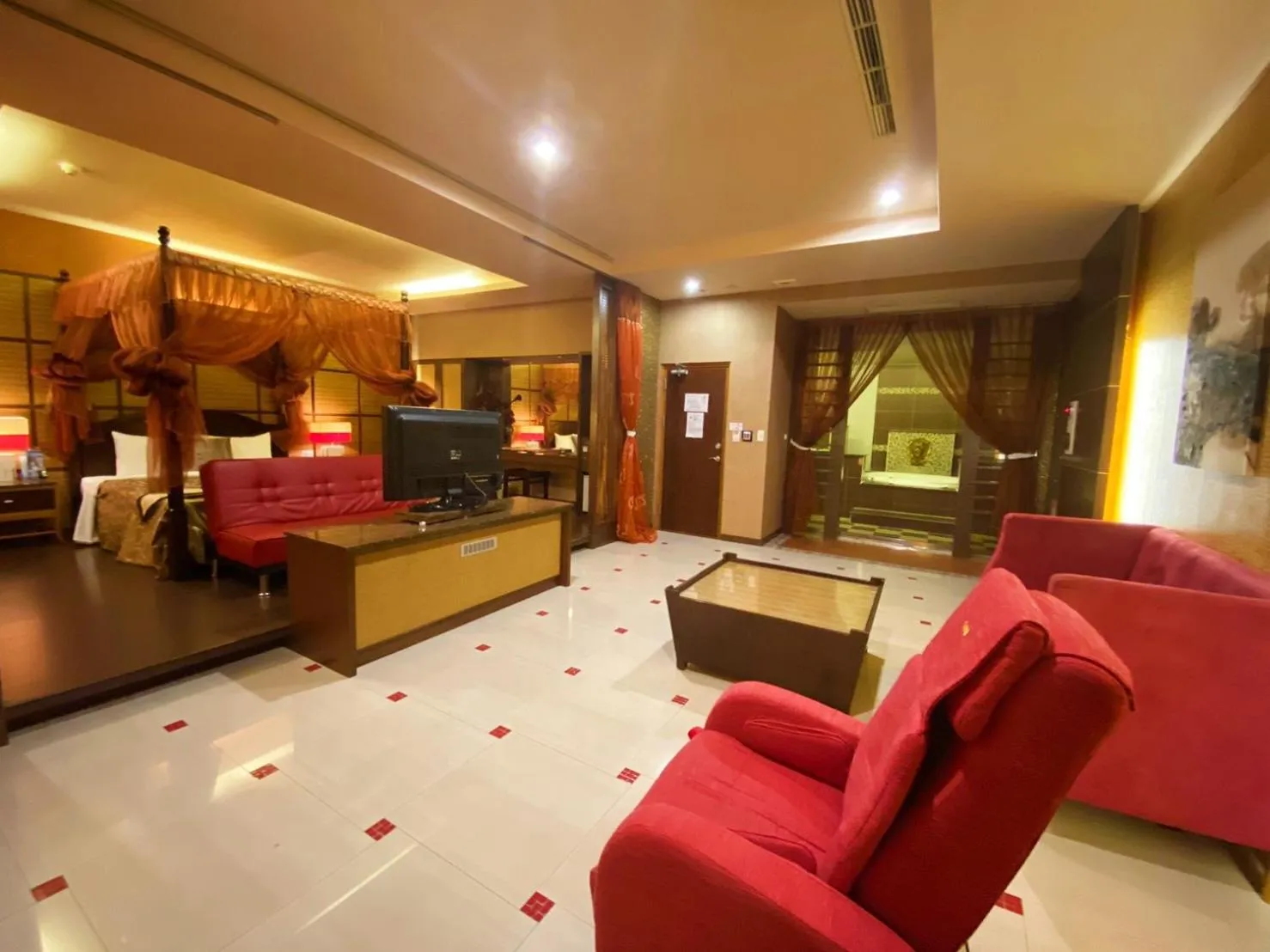 TV and multimedia in Hua Xiang Motel