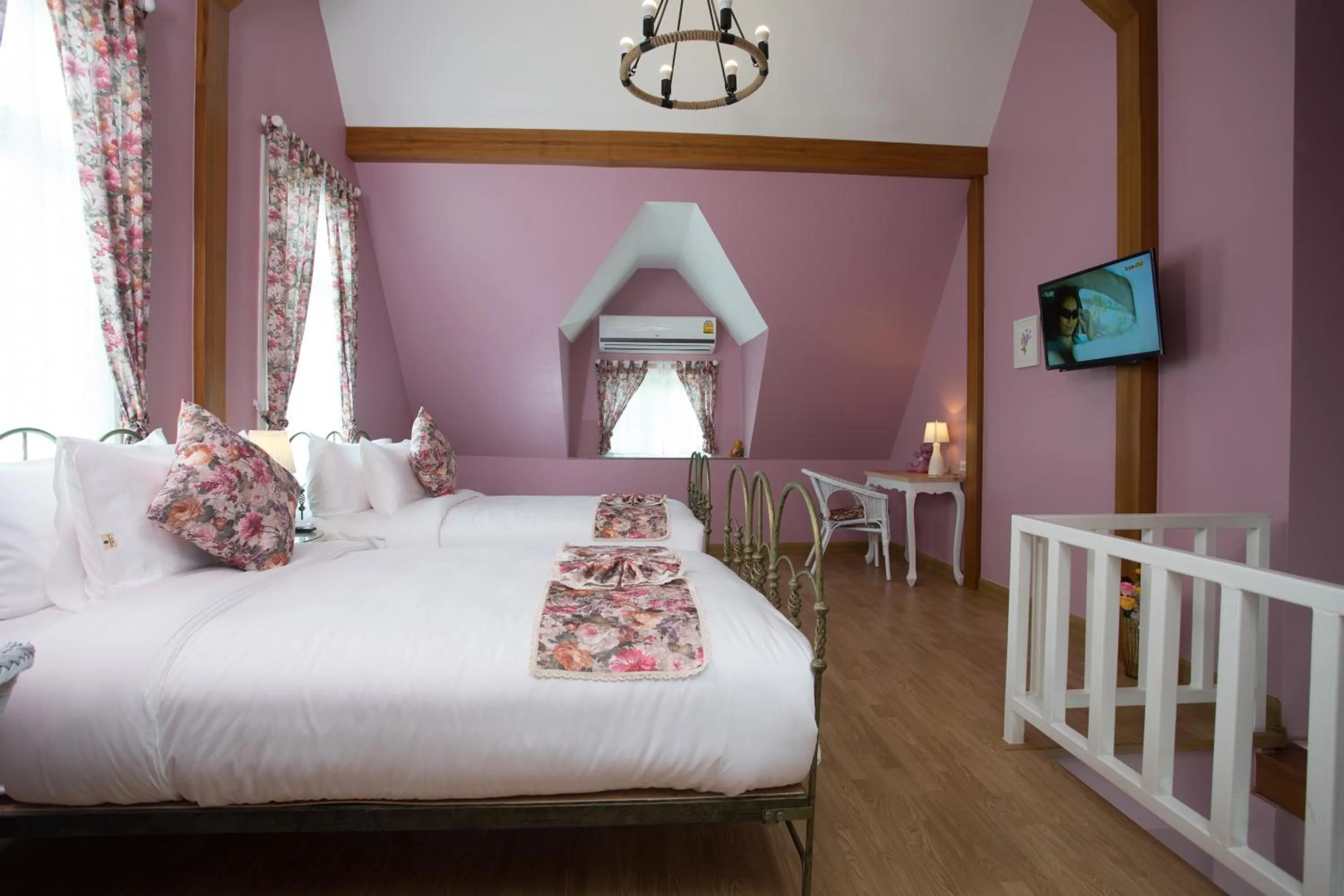 Bedroom, Bed in Hillsborough The English Country House Hotel & Leisure