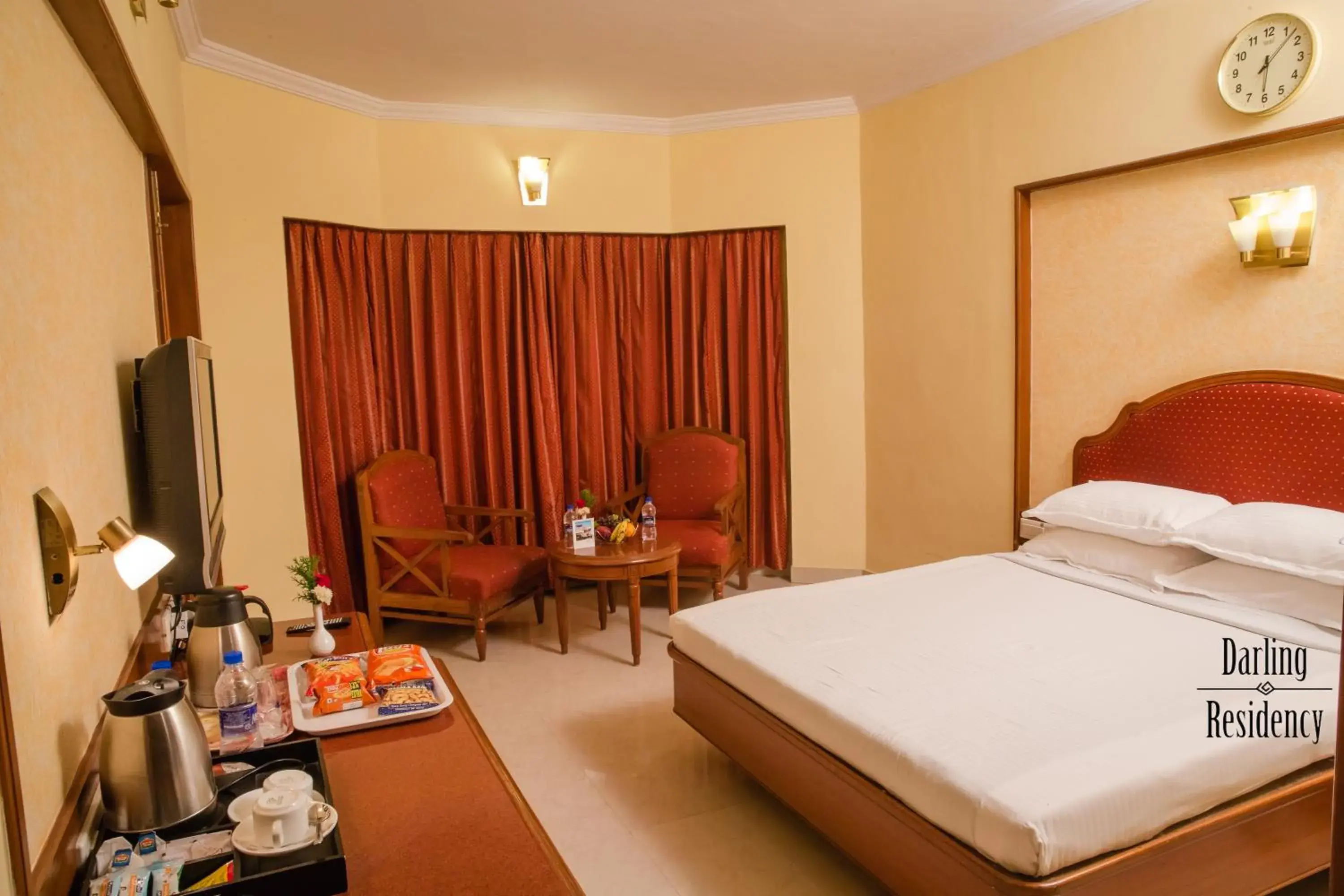 Photo of the whole room, Bed in Darling Residency Photo of the whole room, Bed in Darling Residency