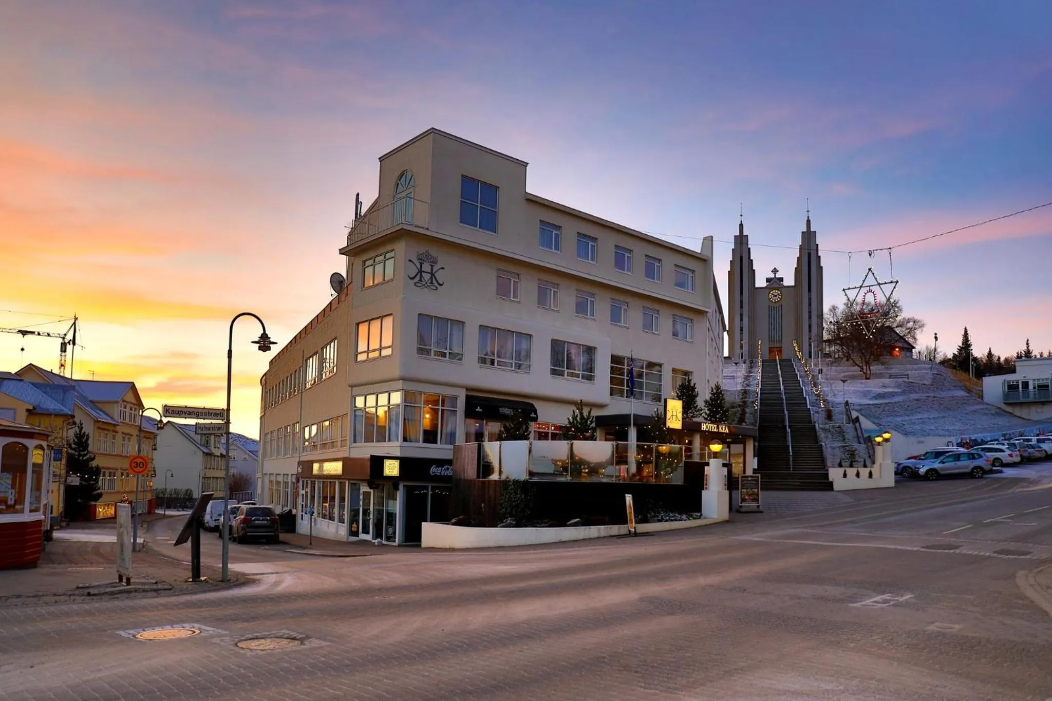 Facade/entrance in Hotel Kea by Keahotels