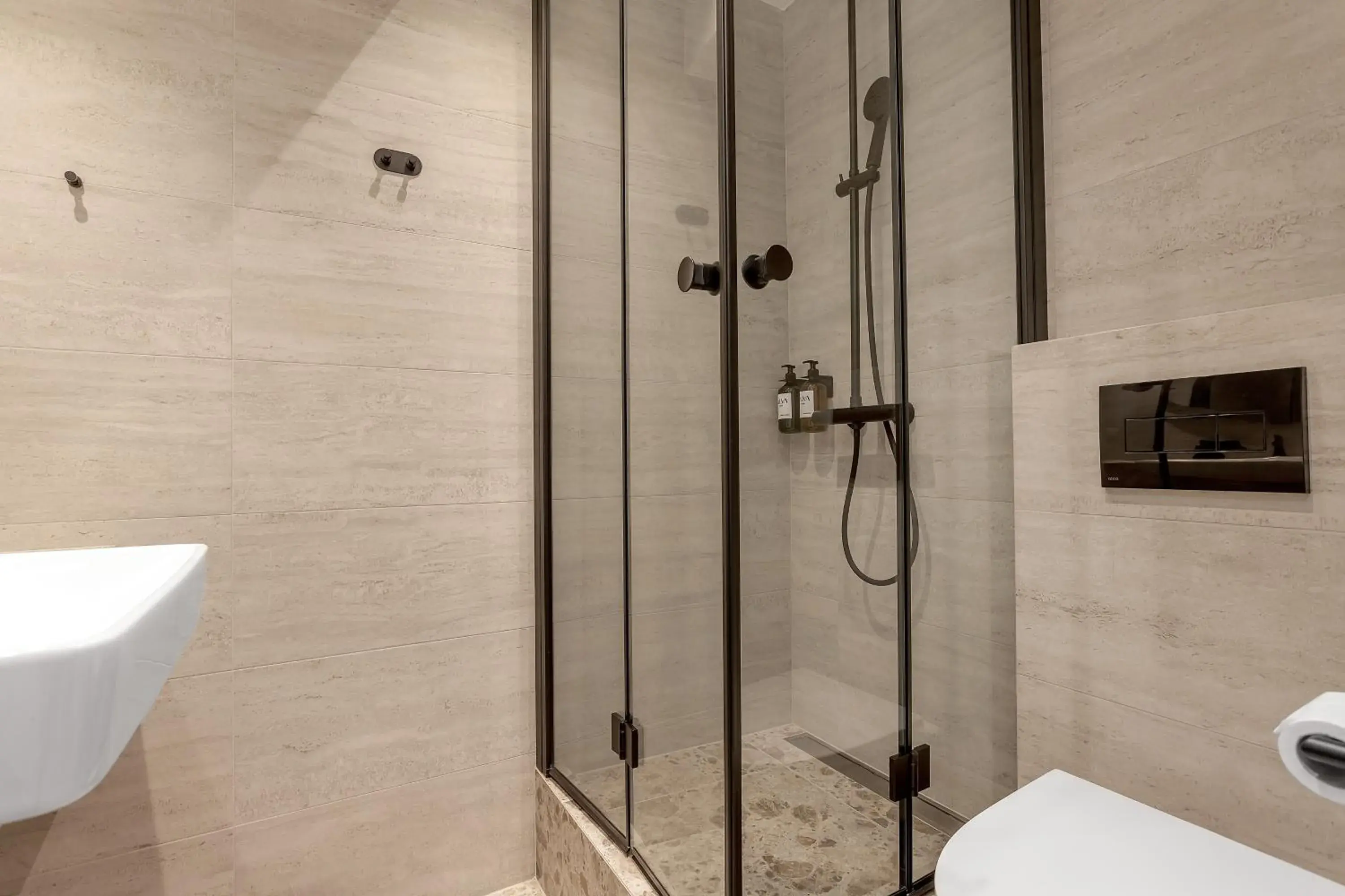 Shower in Alva Hotel Brautarholt Shower in Alva Hotel Brautarholt