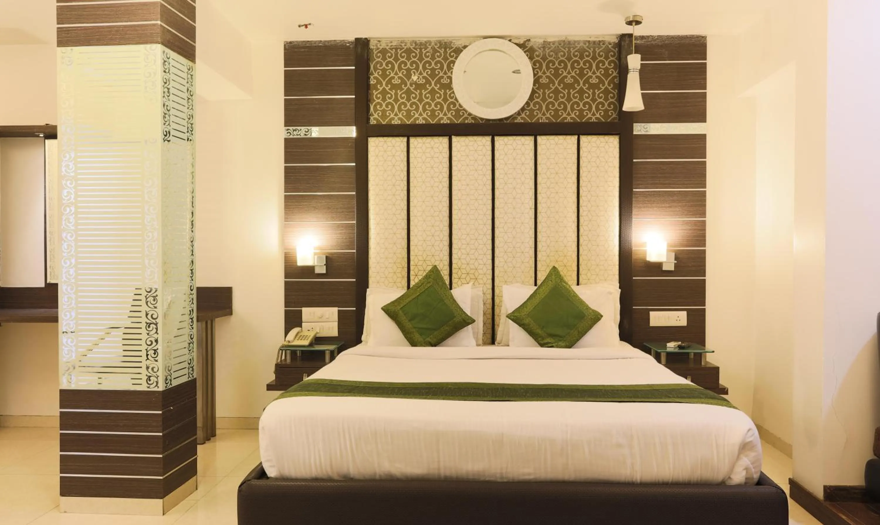 Photo of the whole room, Bed in Hotel Apple Inn Vapi