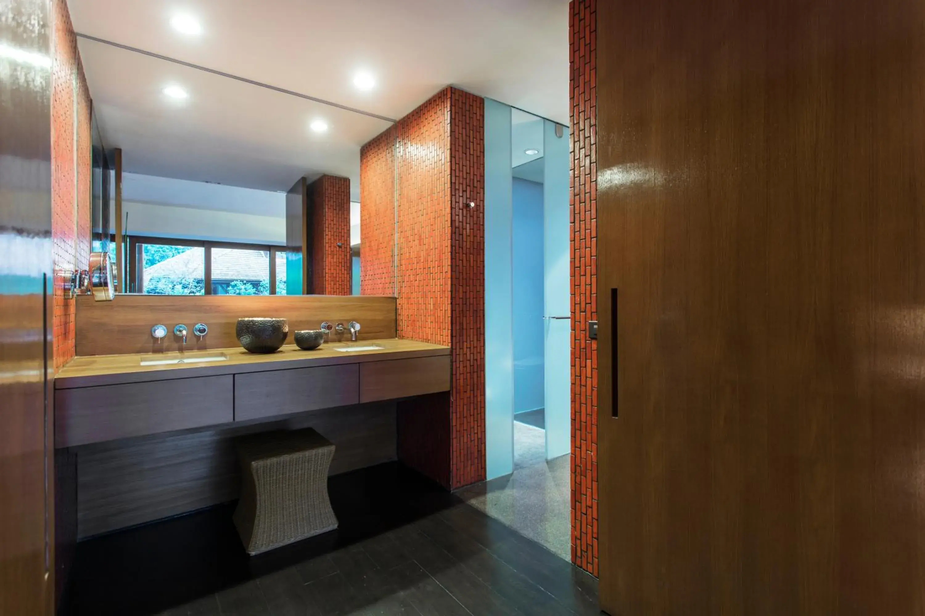 Bathroom in Anantara Chiang Mai Serviced Suites Bathroom in Anantara Chiang Mai Serviced Suites