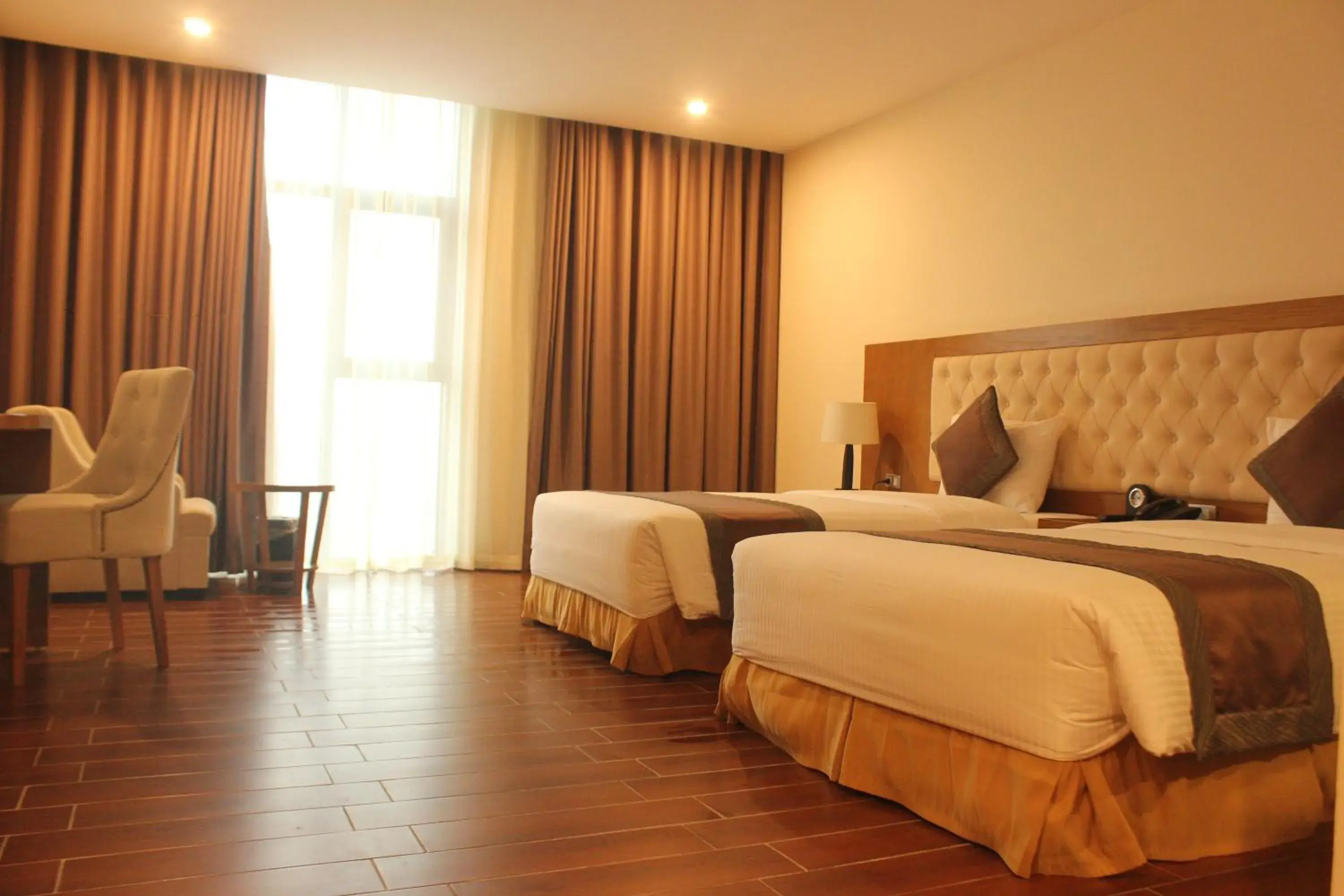 Bedroom, Bed in Muong Thanh Cua Dong Hotel Bedroom, Bed in Muong Thanh Cua Dong Hotel