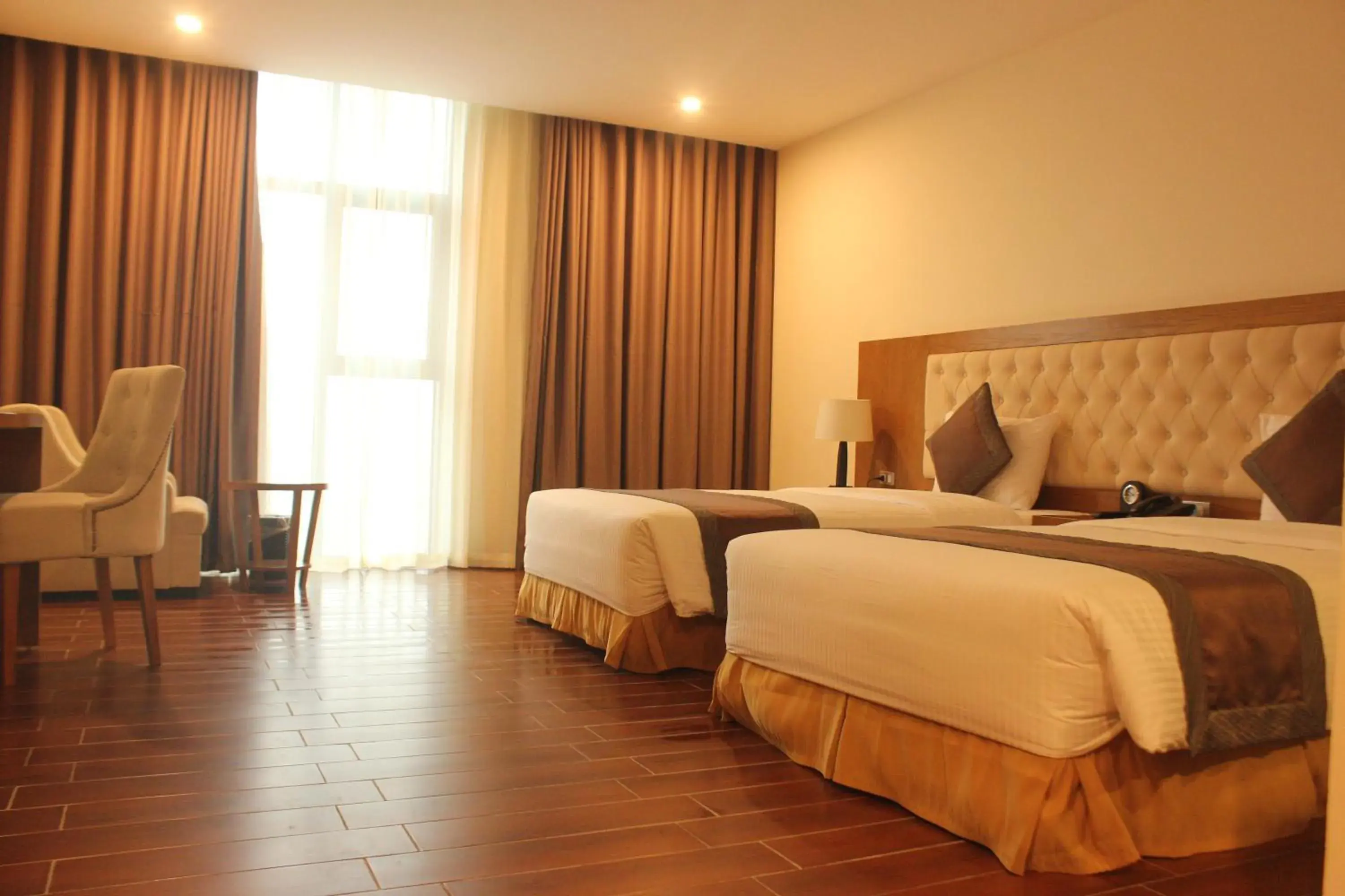 Bedroom, Bed in Muong Thanh Cua Dong Hotel Bedroom, Bed in Muong Thanh Cua Dong Hotel