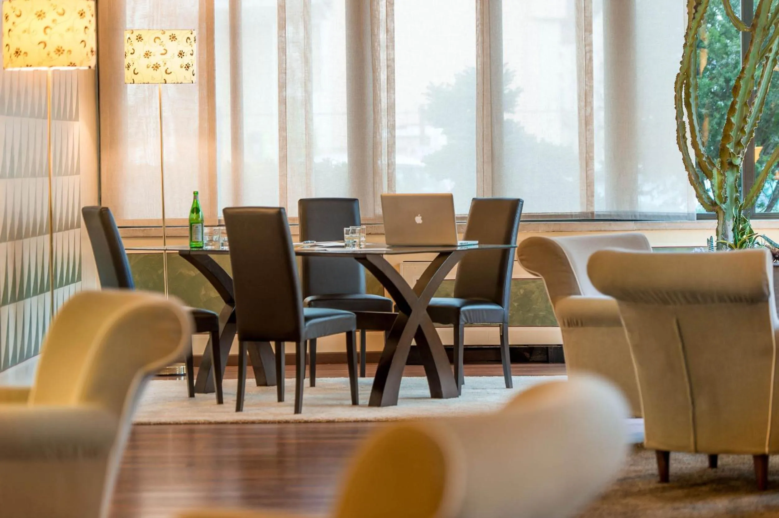 TV and multimedia in Hotel Ambasciatori