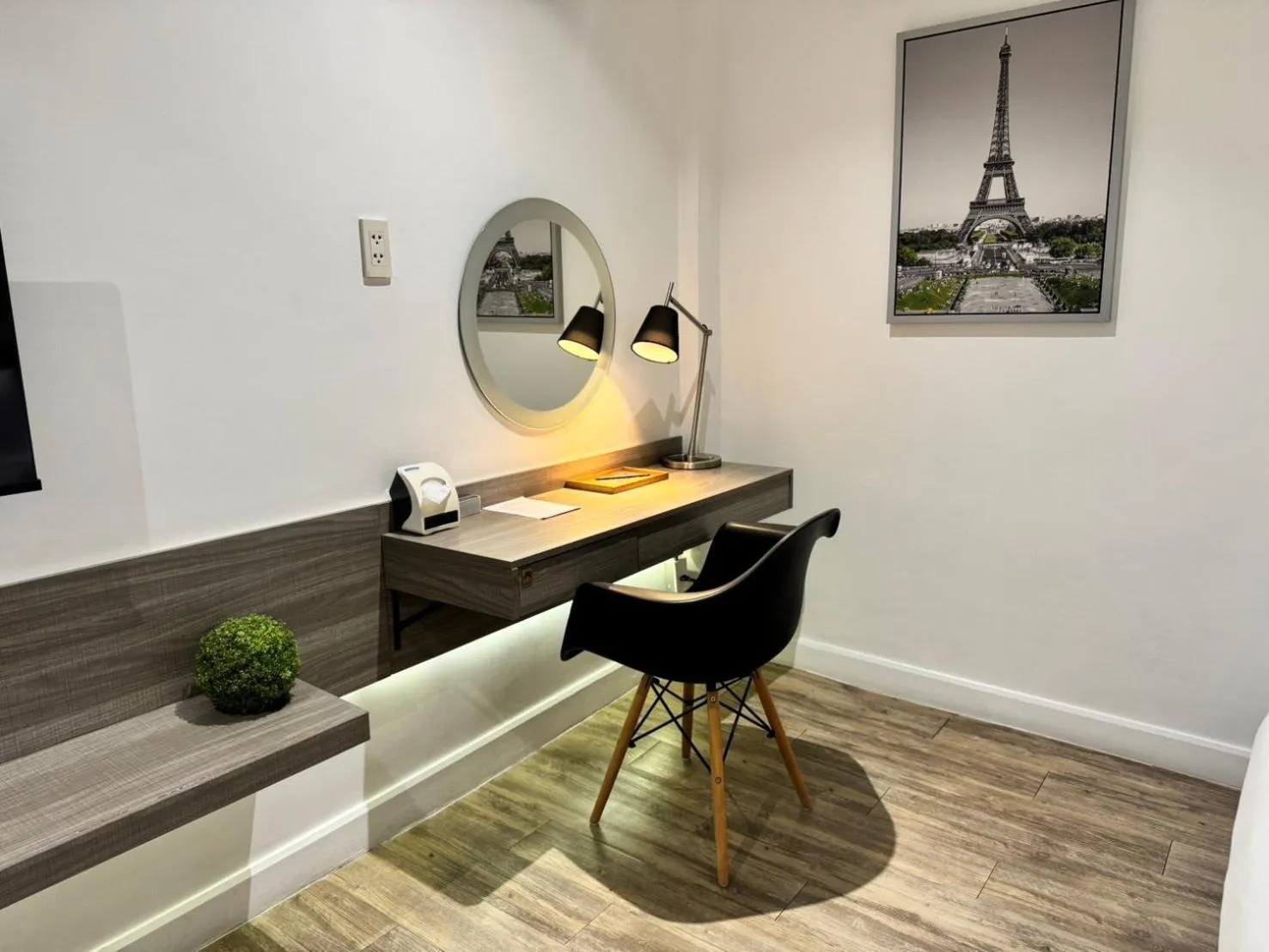 Property building in Mittapan Hotel