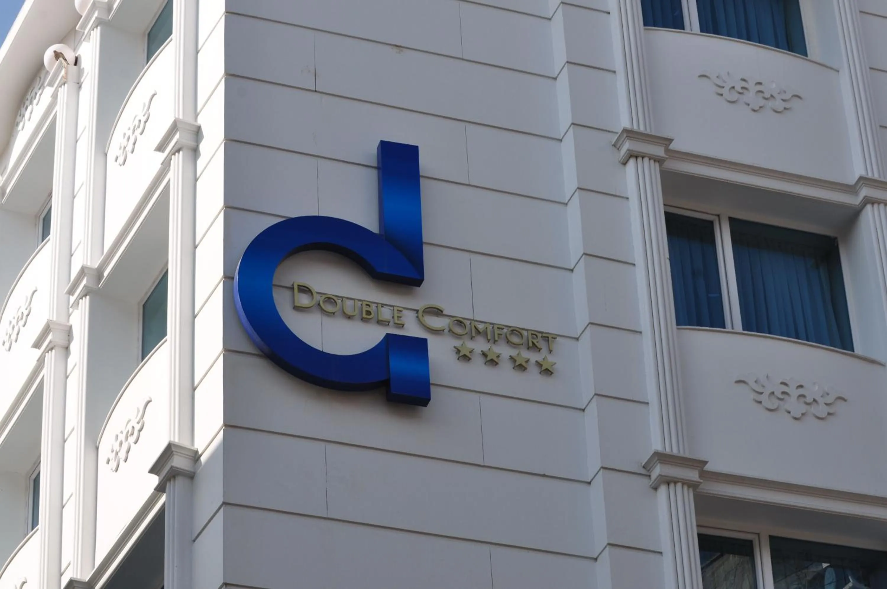 Property logo or sign in Double Comfort Hotel