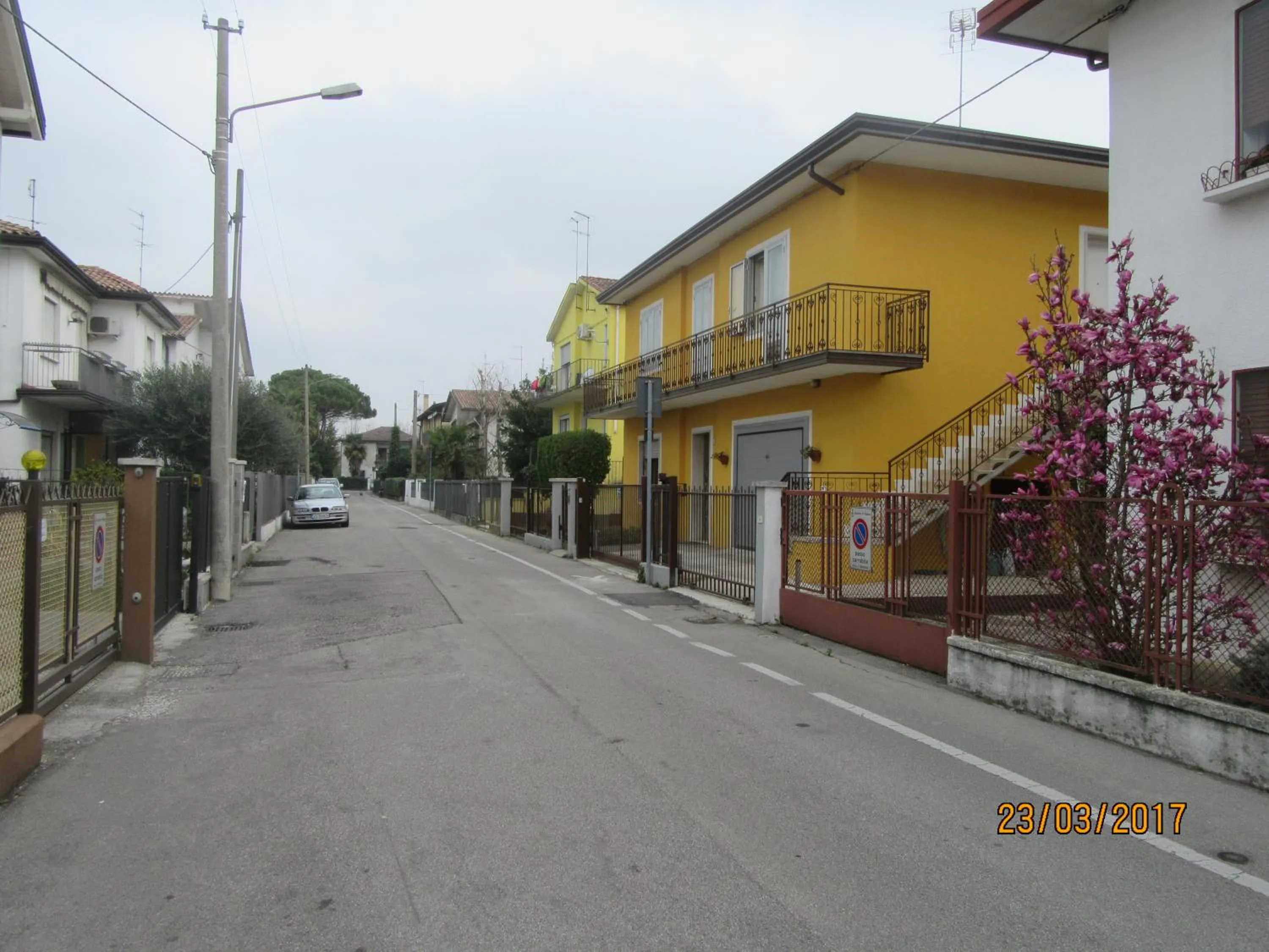 Facade/entrance in Il Sole