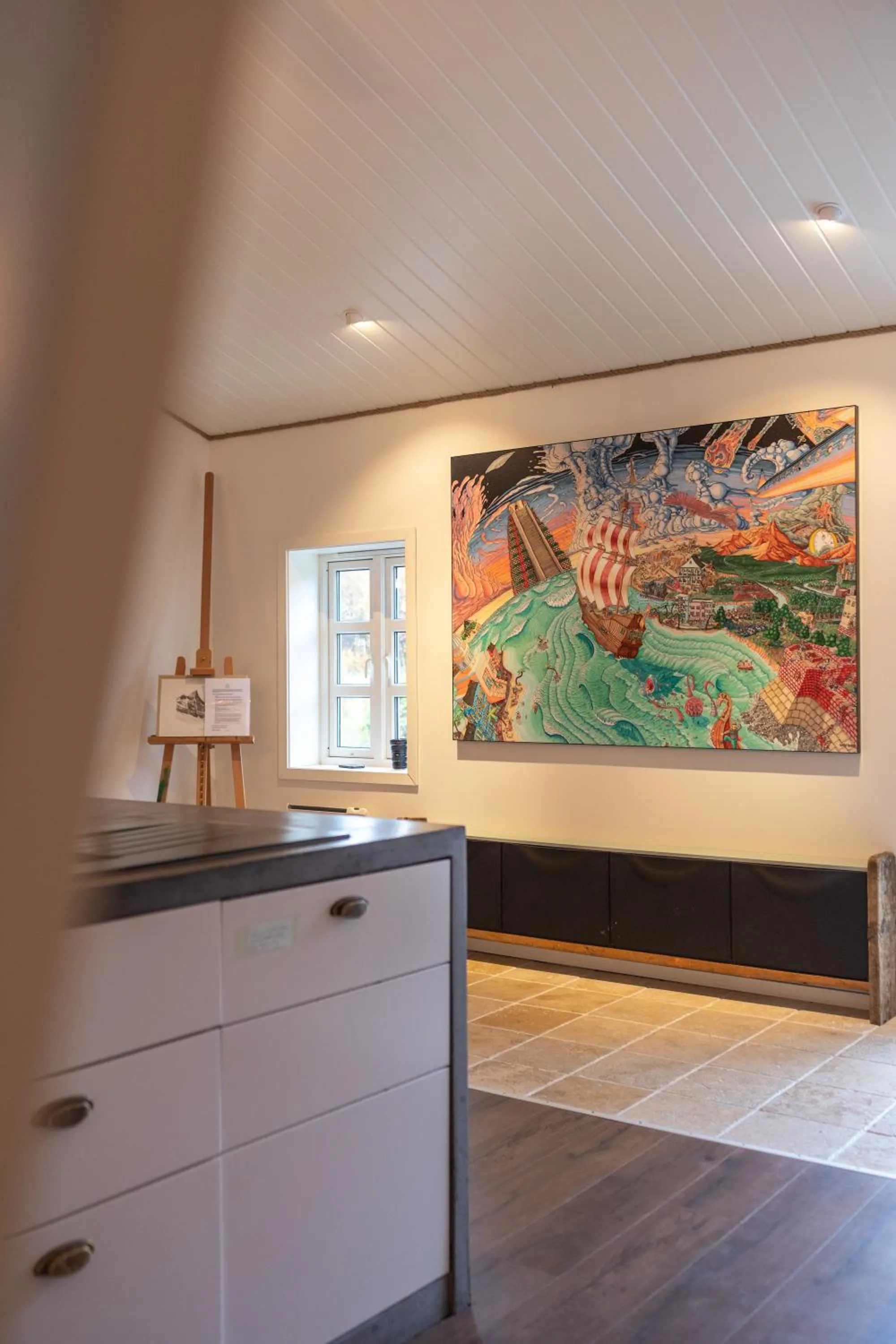 Kitchen or kitchenette in Lofoten Apartments