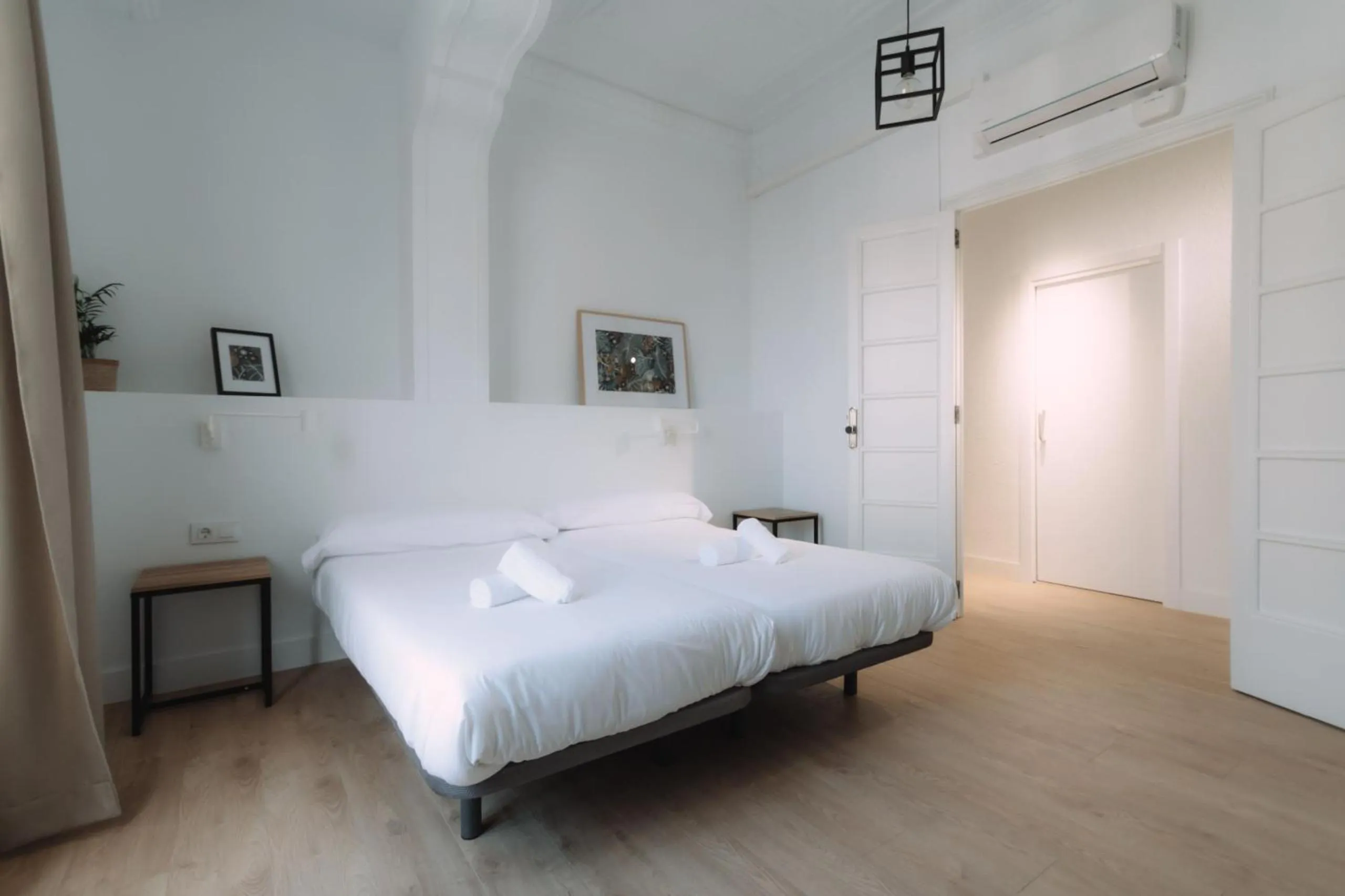 Bed in Concept Rooms