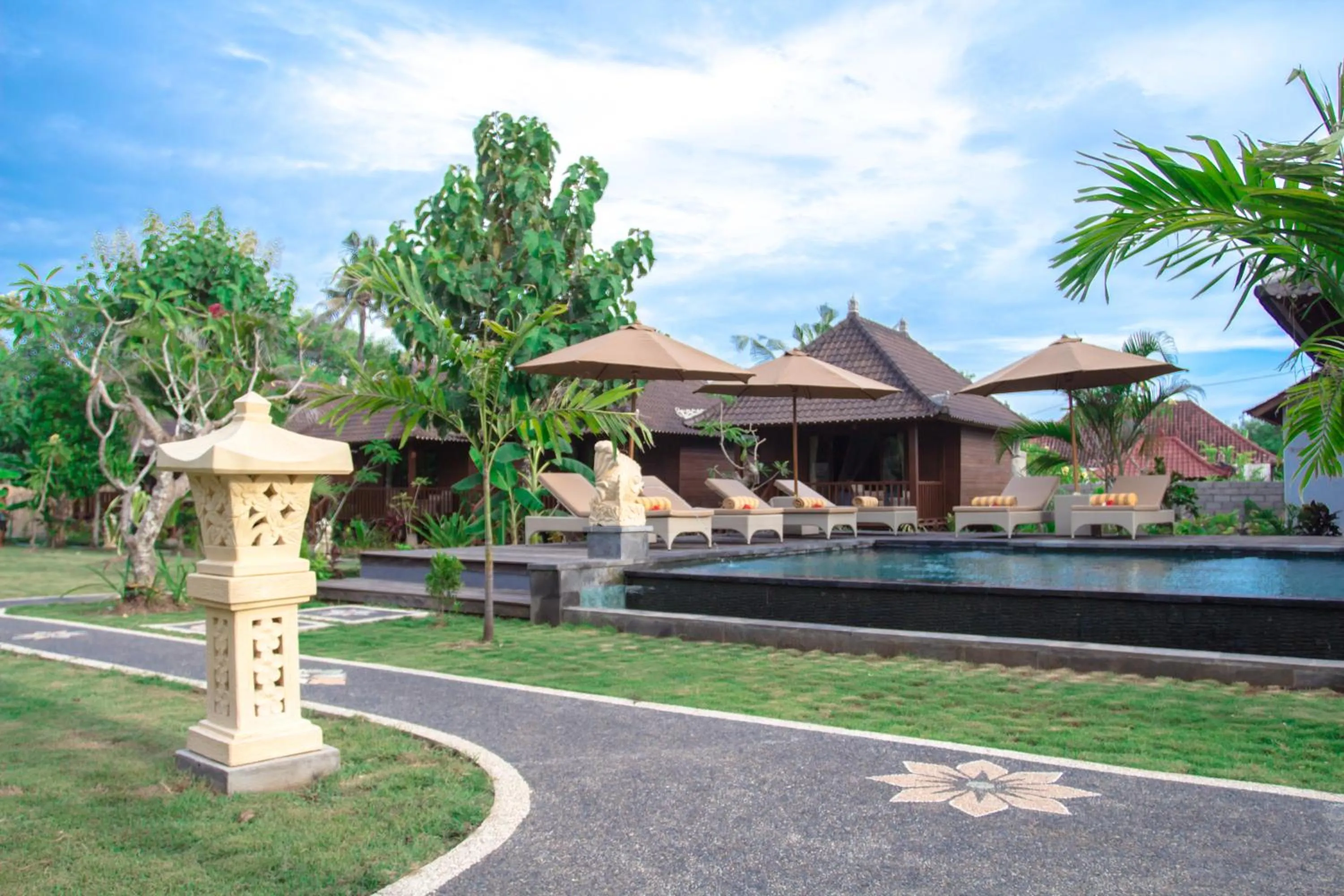 Property building in The Niti Hut's Lembongan