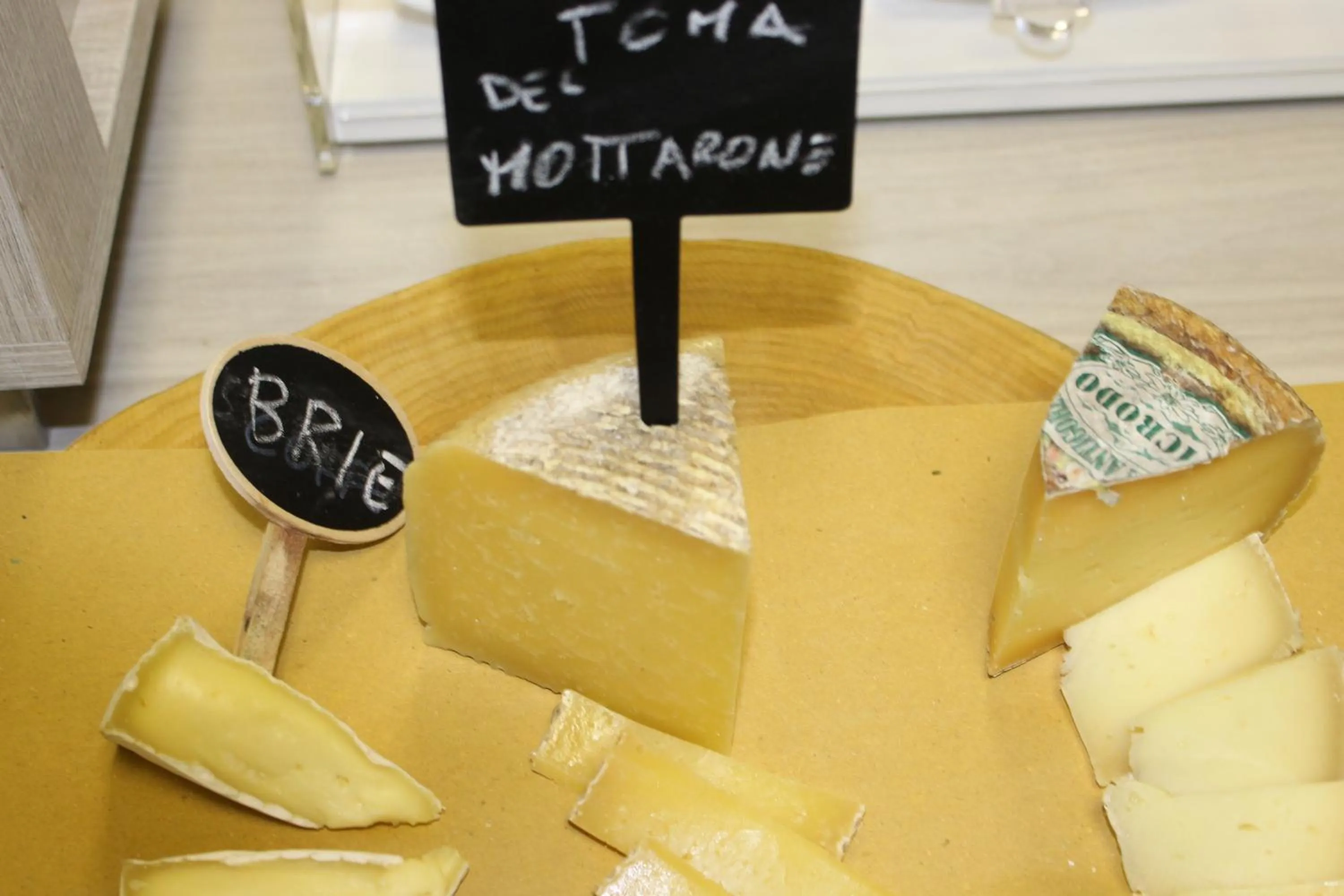 Restaurant/places to eat in Hotel Bocciolo