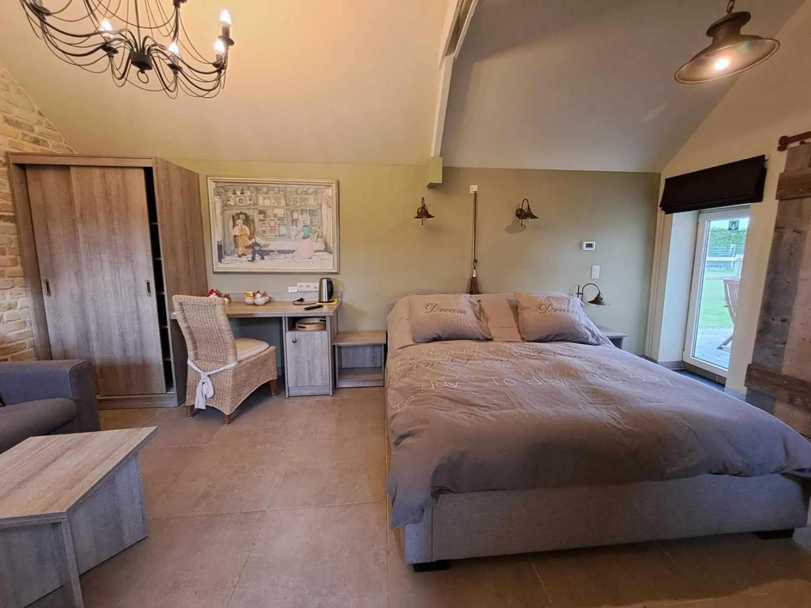 Property building, Bed in B&B 't Hannonshof