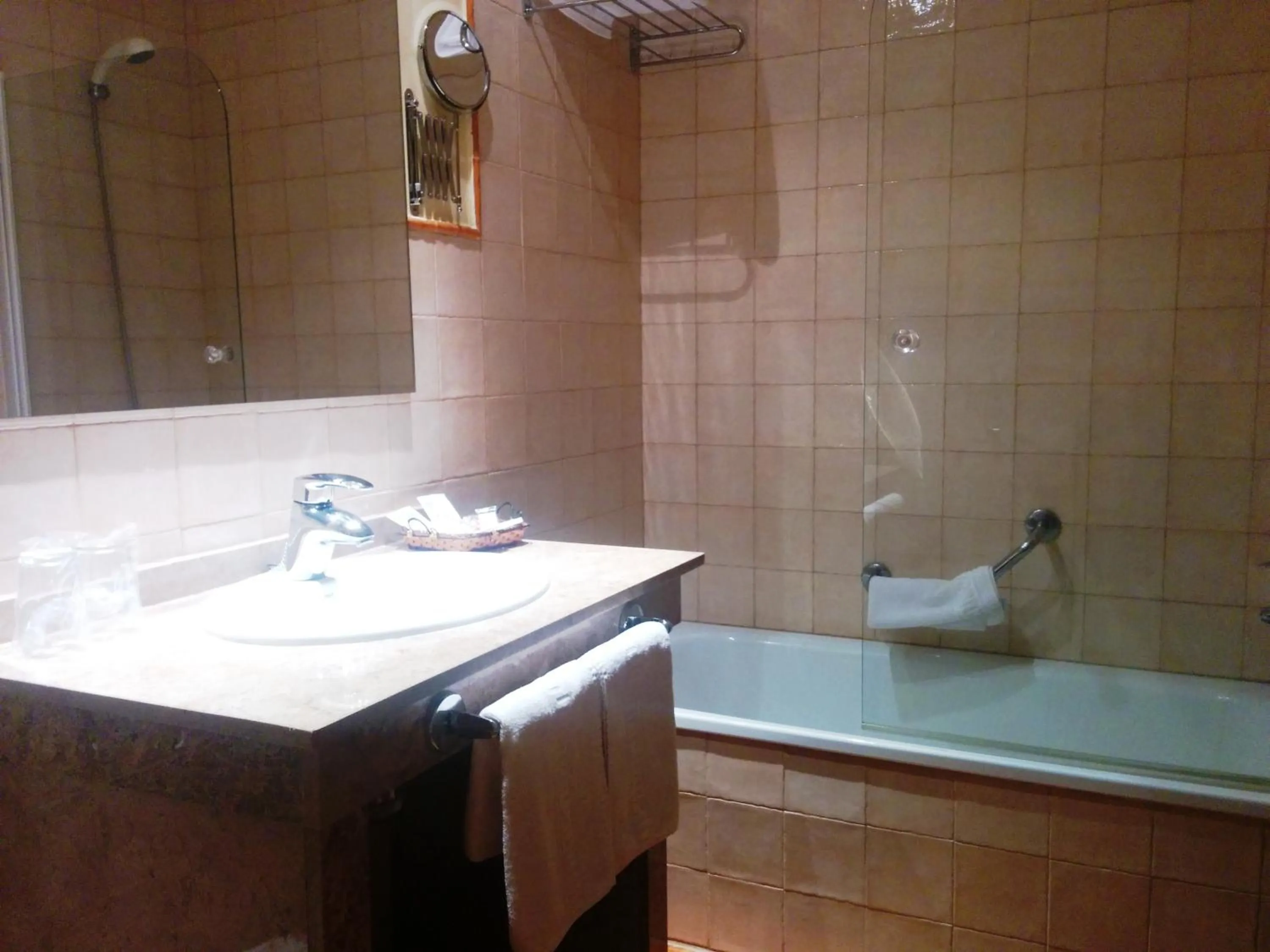 Bathroom in Hotel Sierra de Andujar
