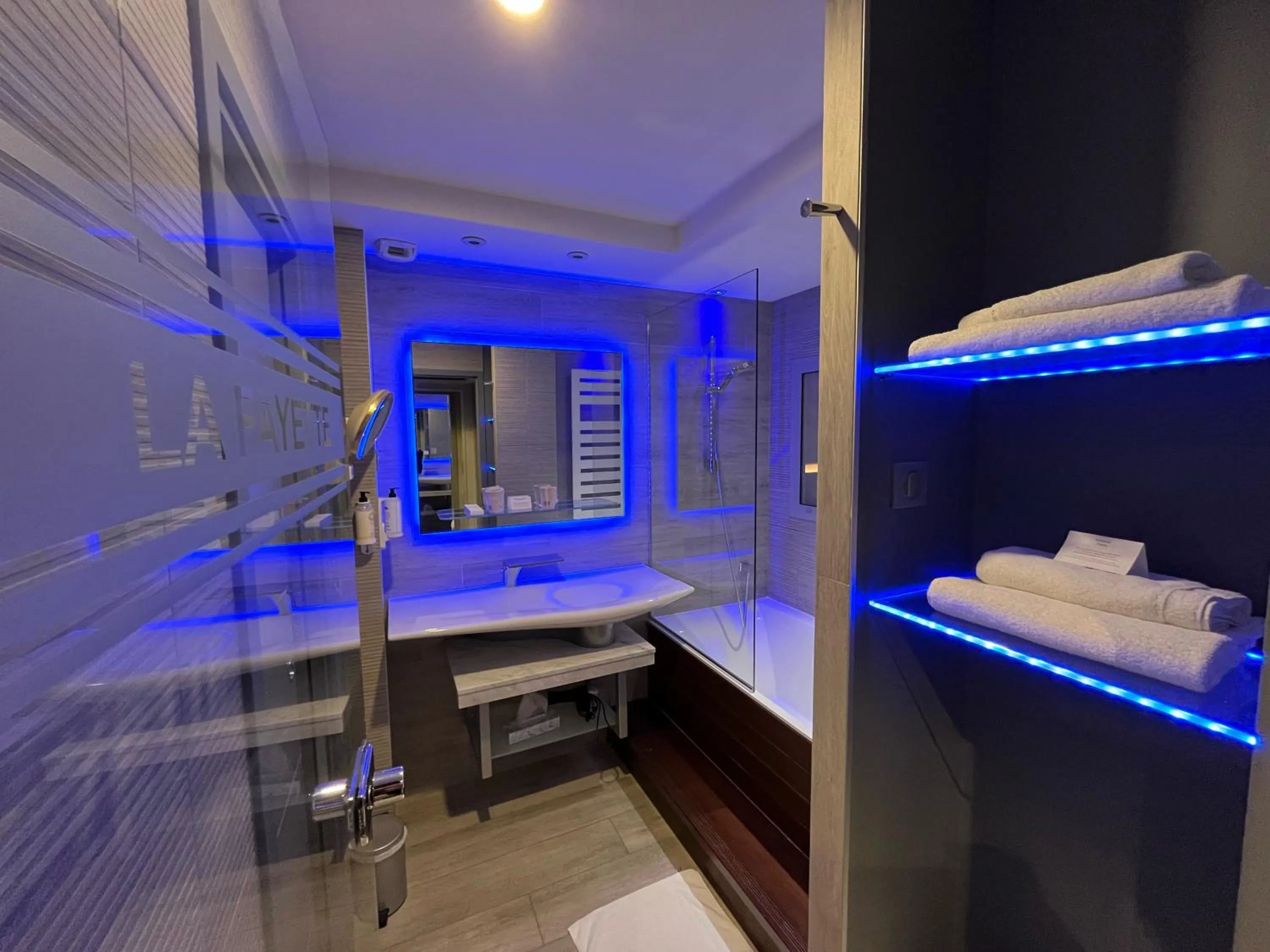 Bathroom in Best Western Plus La Fayette Hotel et SPA