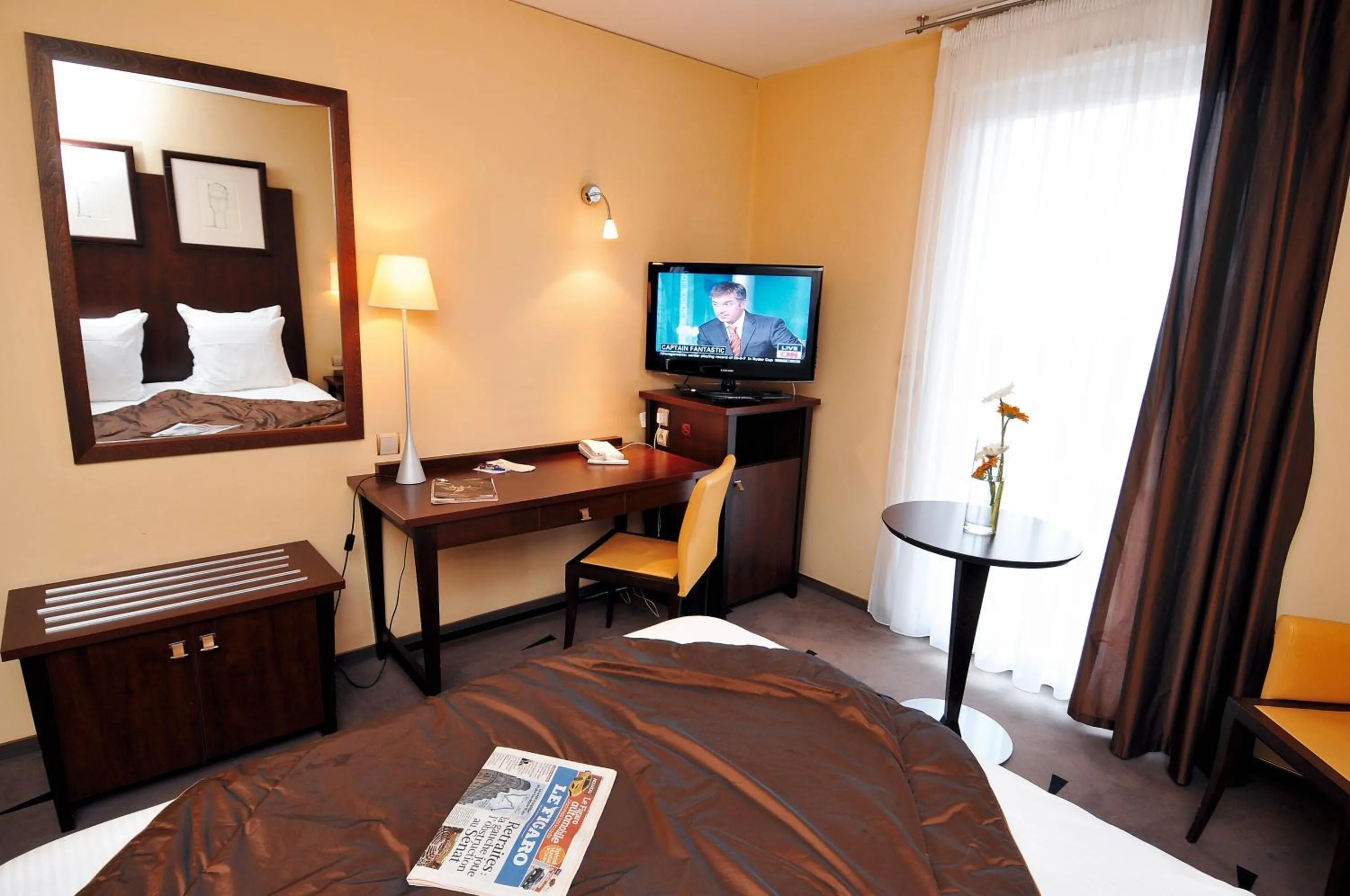 Bed in Best Western Plus La Fayette Hotel et SPA