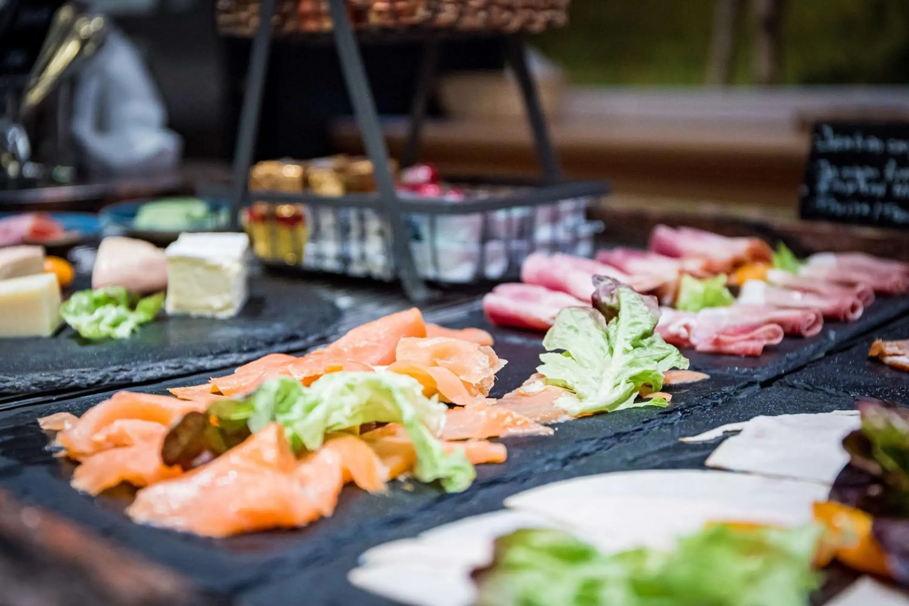 Food and drinks in Best Western Plus La Fayette Hotel et SPA Food and drinks in Best Western Plus La Fayette Hotel et SPA