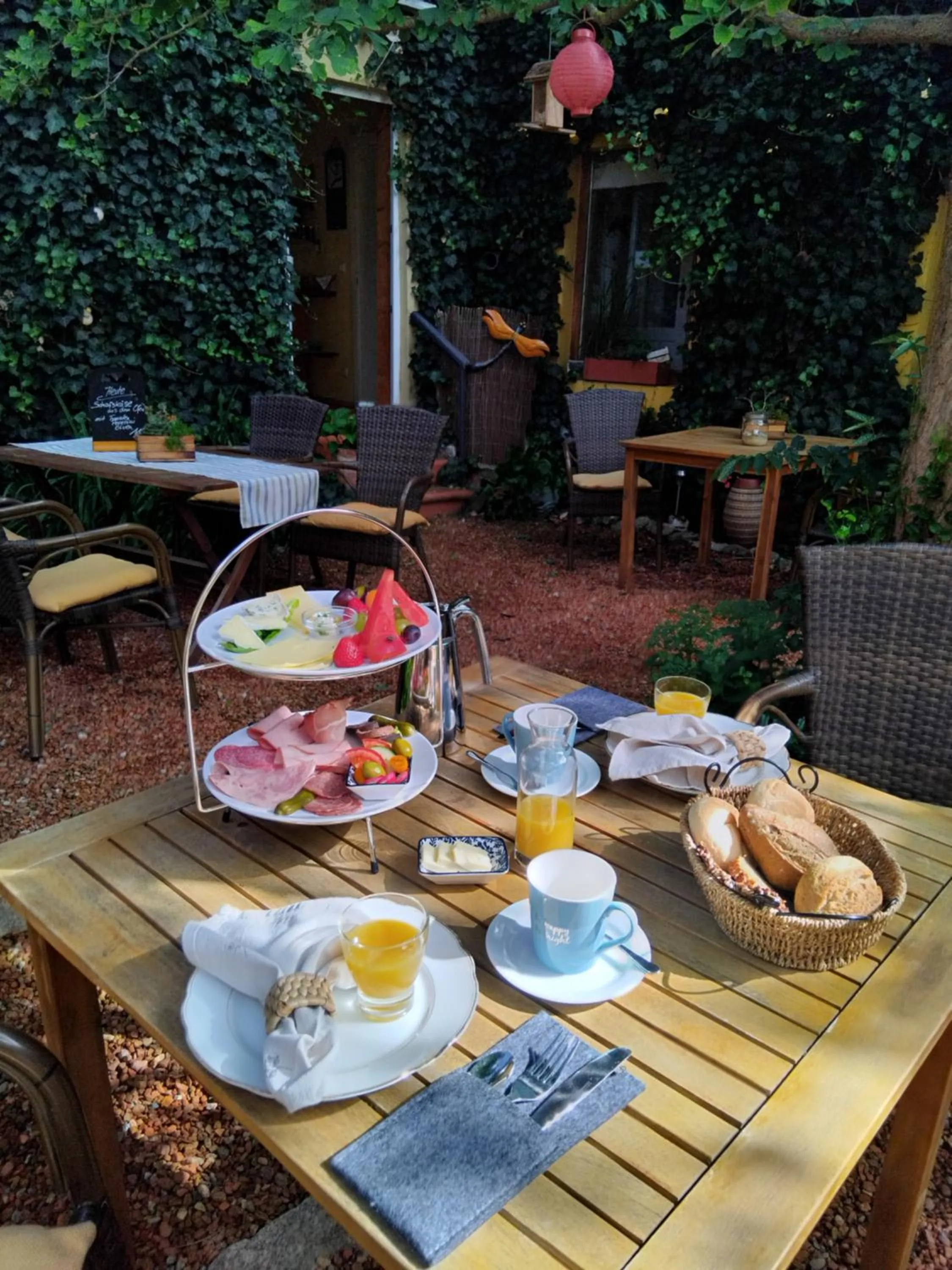 Breakfast in Zum Ginkgobaum