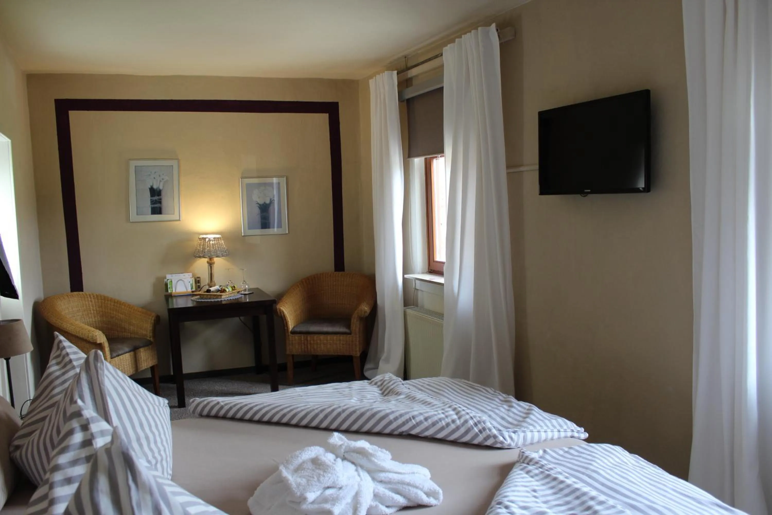 Photo of the whole room, Bed in Zum Ginkgobaum