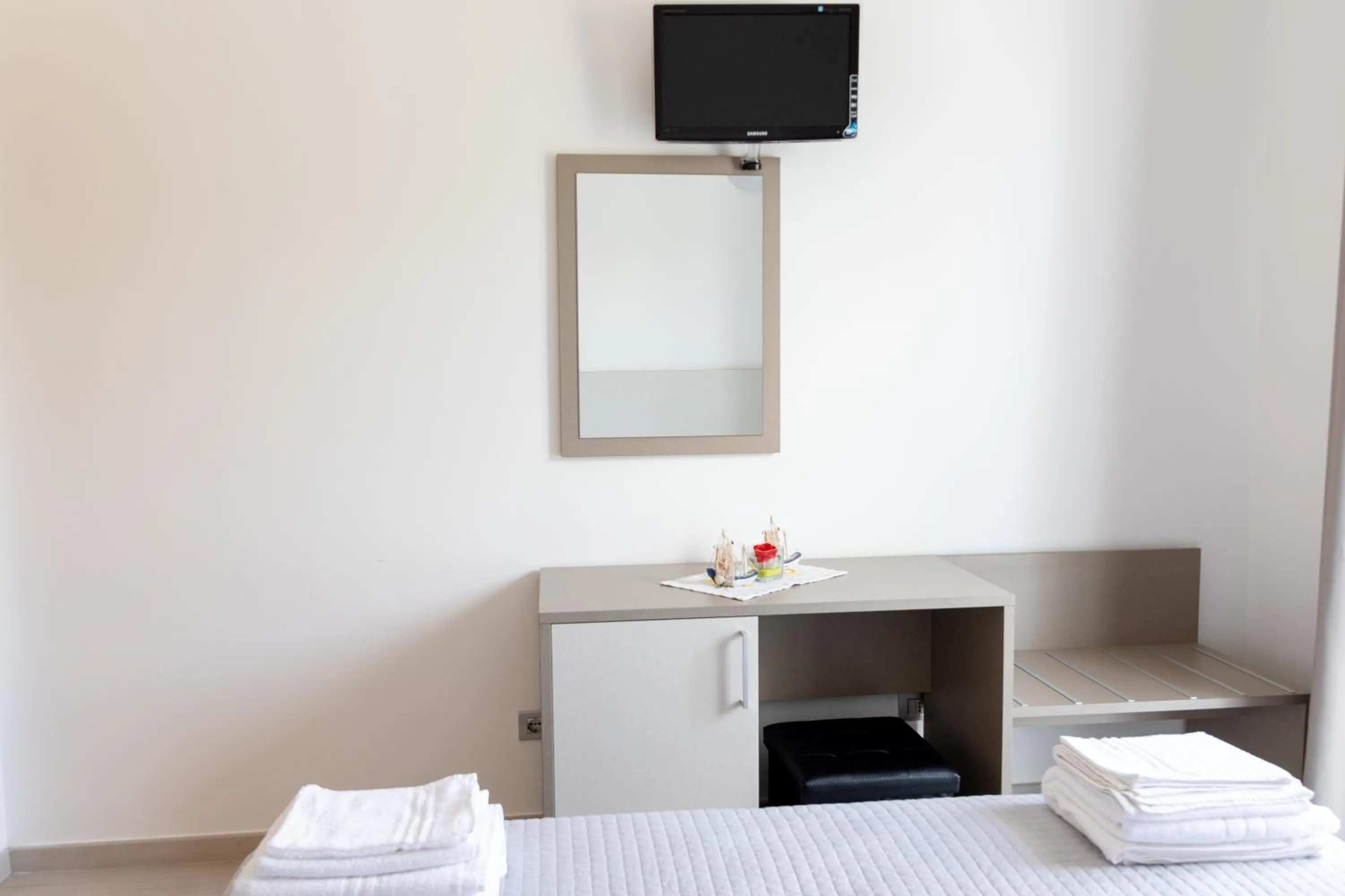 Photo of the whole room, Bed in Hotel Capitano